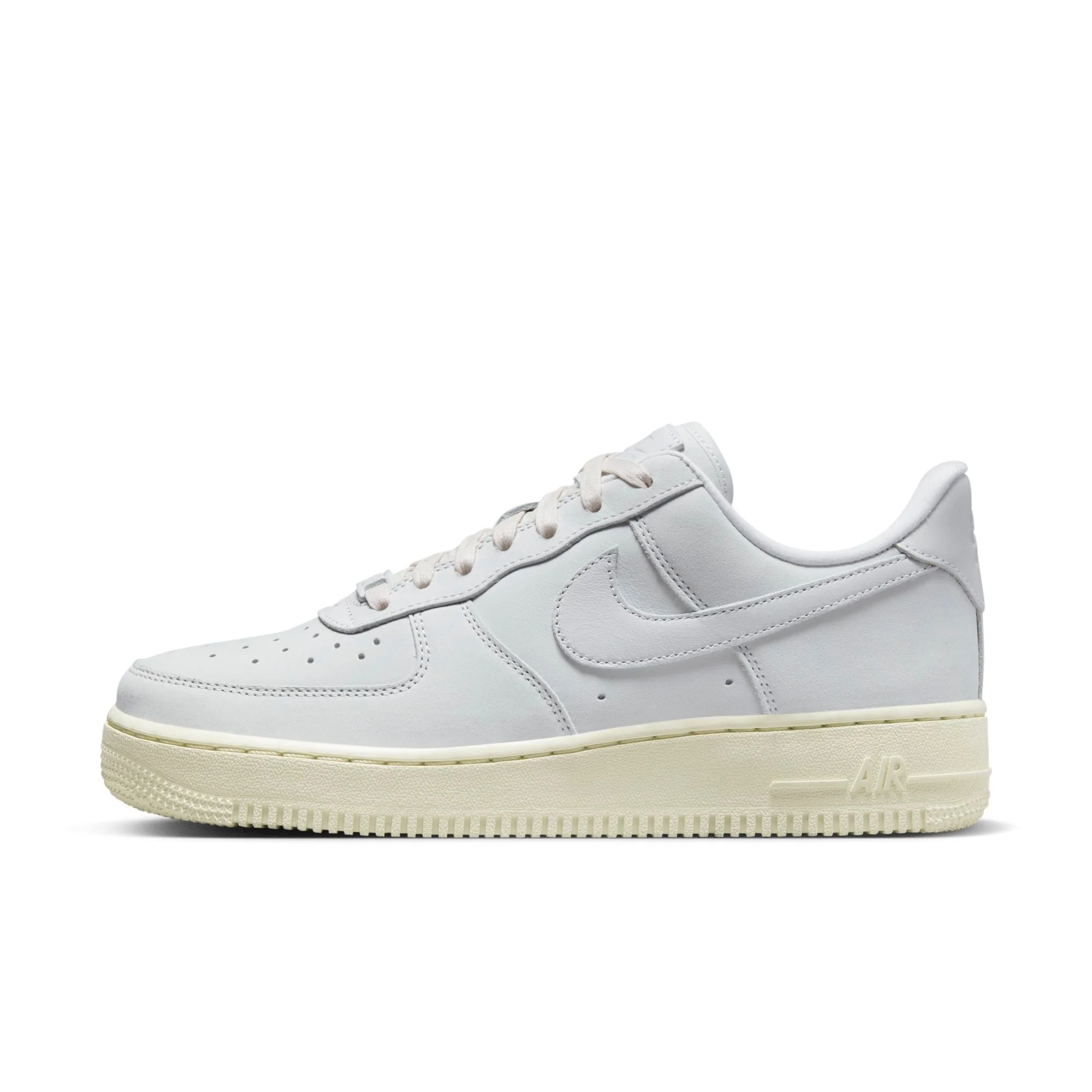 Advanced Nike Women's Air Force 1 Premium Sneakers Solid