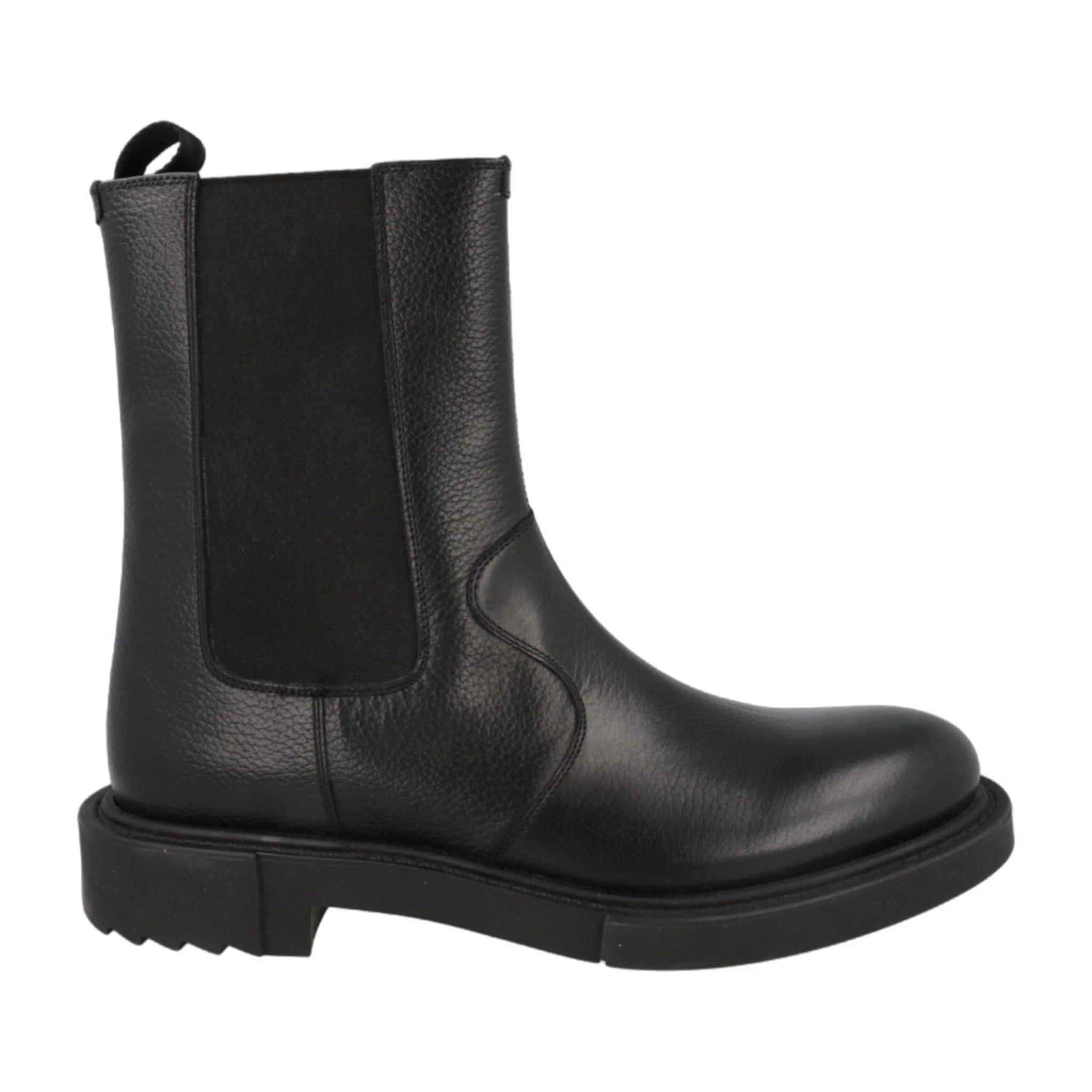 Prestigious Ferragamo Loreno Chelsea Boots - Wide Width Traditional