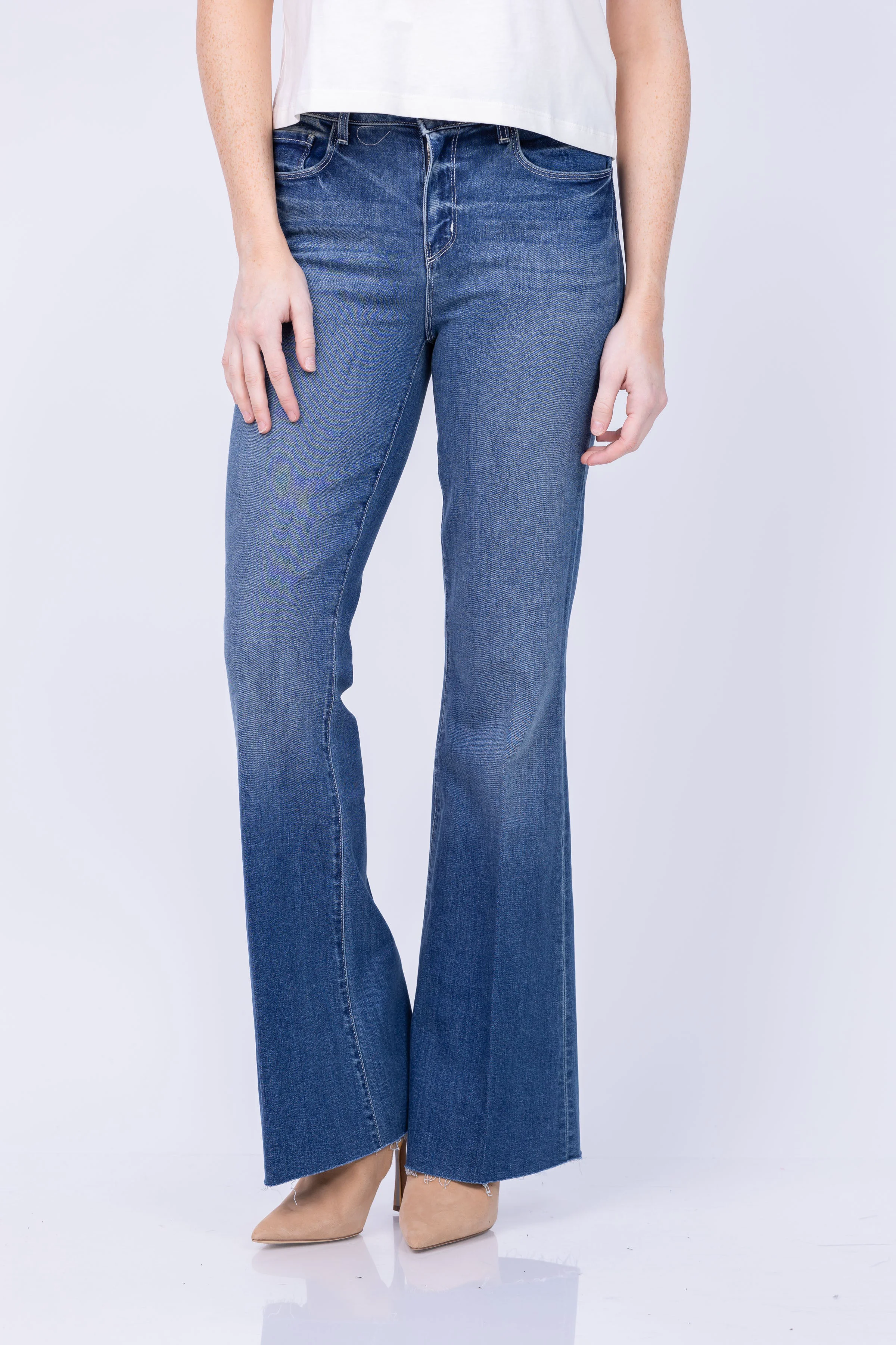 Detailed L'Agence Sera High Rise Sneaker Flare in Stanton Clean