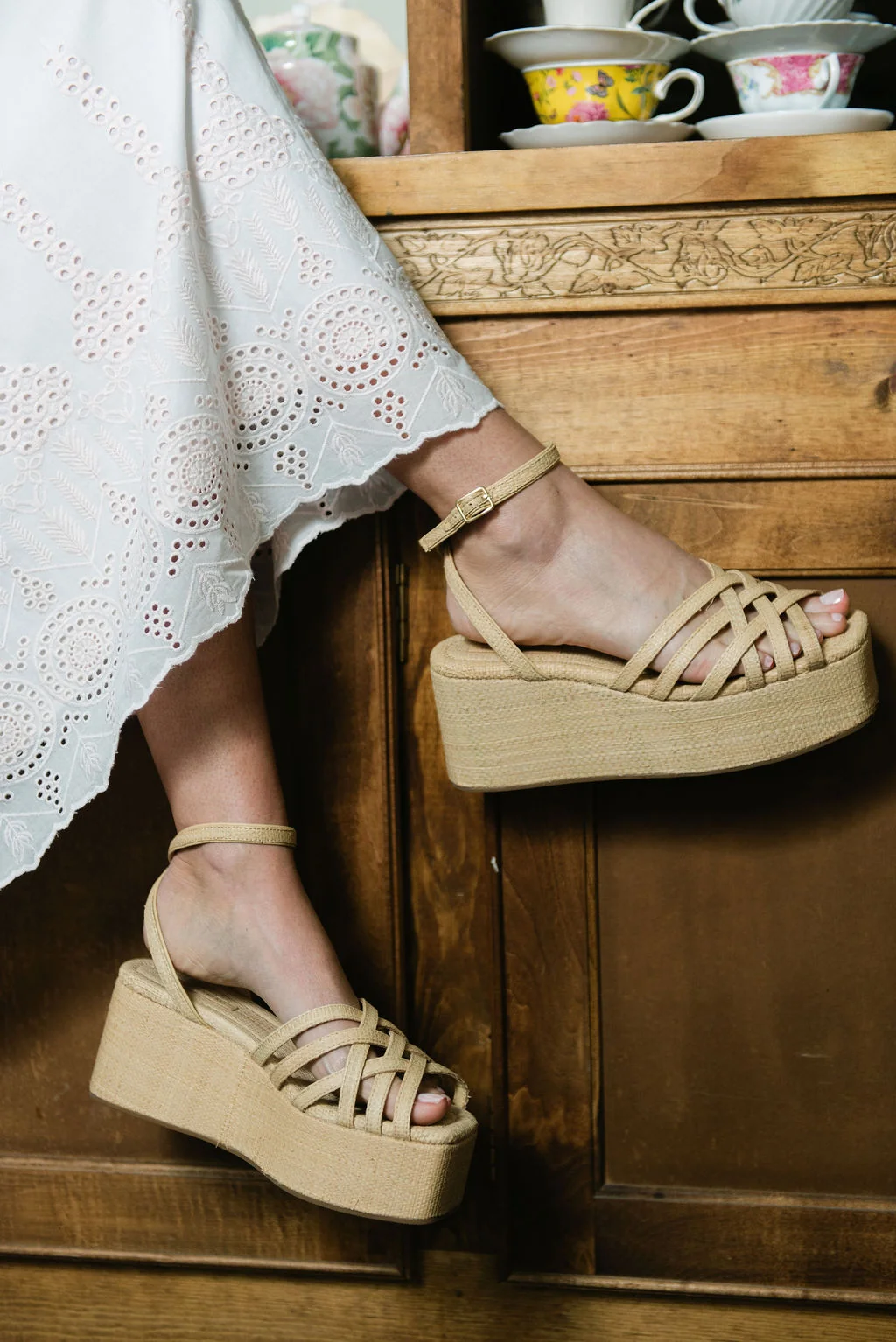 Long-Lasting Loeffler Randall Channing Platform Sandals in Natural Comfortable