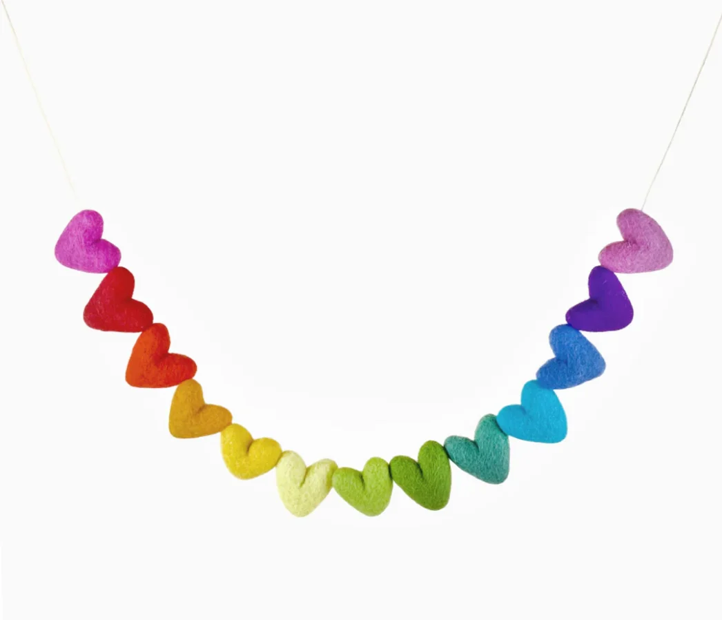 Trusted Felt Garland Rainbow Hearts Minimalist
