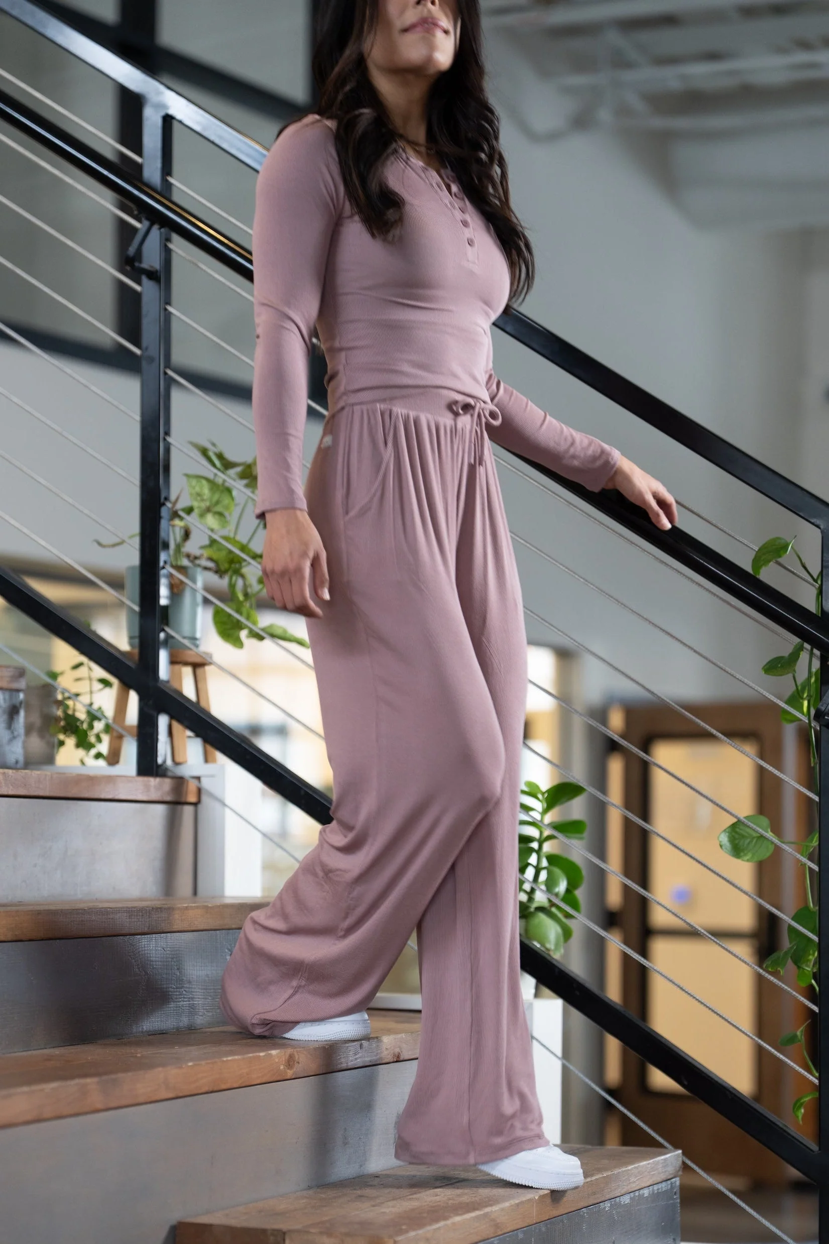 Fine Crafted calm FEATHER-SOFT lounge pant Elegant