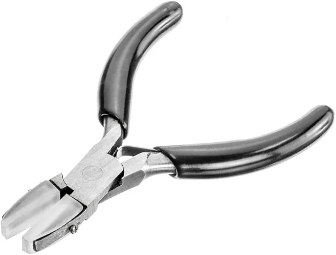 Smooth SE 3-3 4 Mini Plastic Jaw Flat Nose Pliers - JT6731 Classic