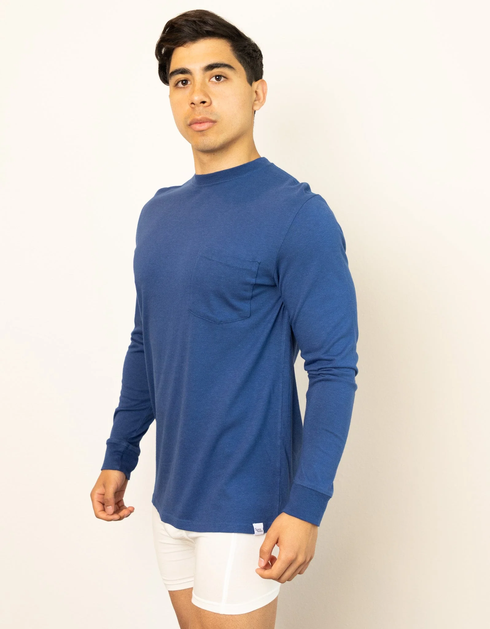 Responsible New Men's Bamboo Viscose Organic Cotton Long Sleeve T-Shirt with Pocket Elegant