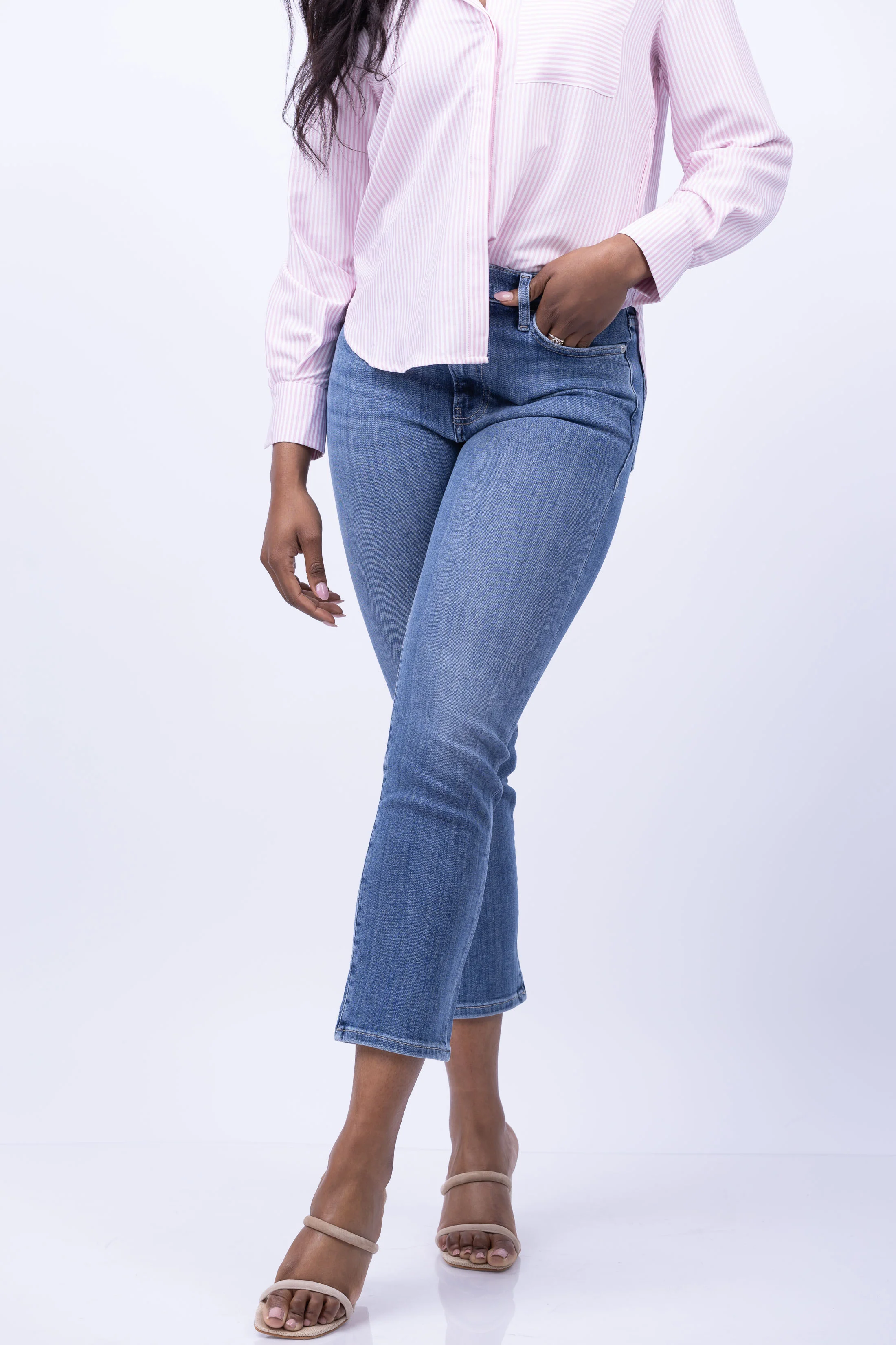 Soft FRAME Le High Straight Jeans in Daphne Blue Pure