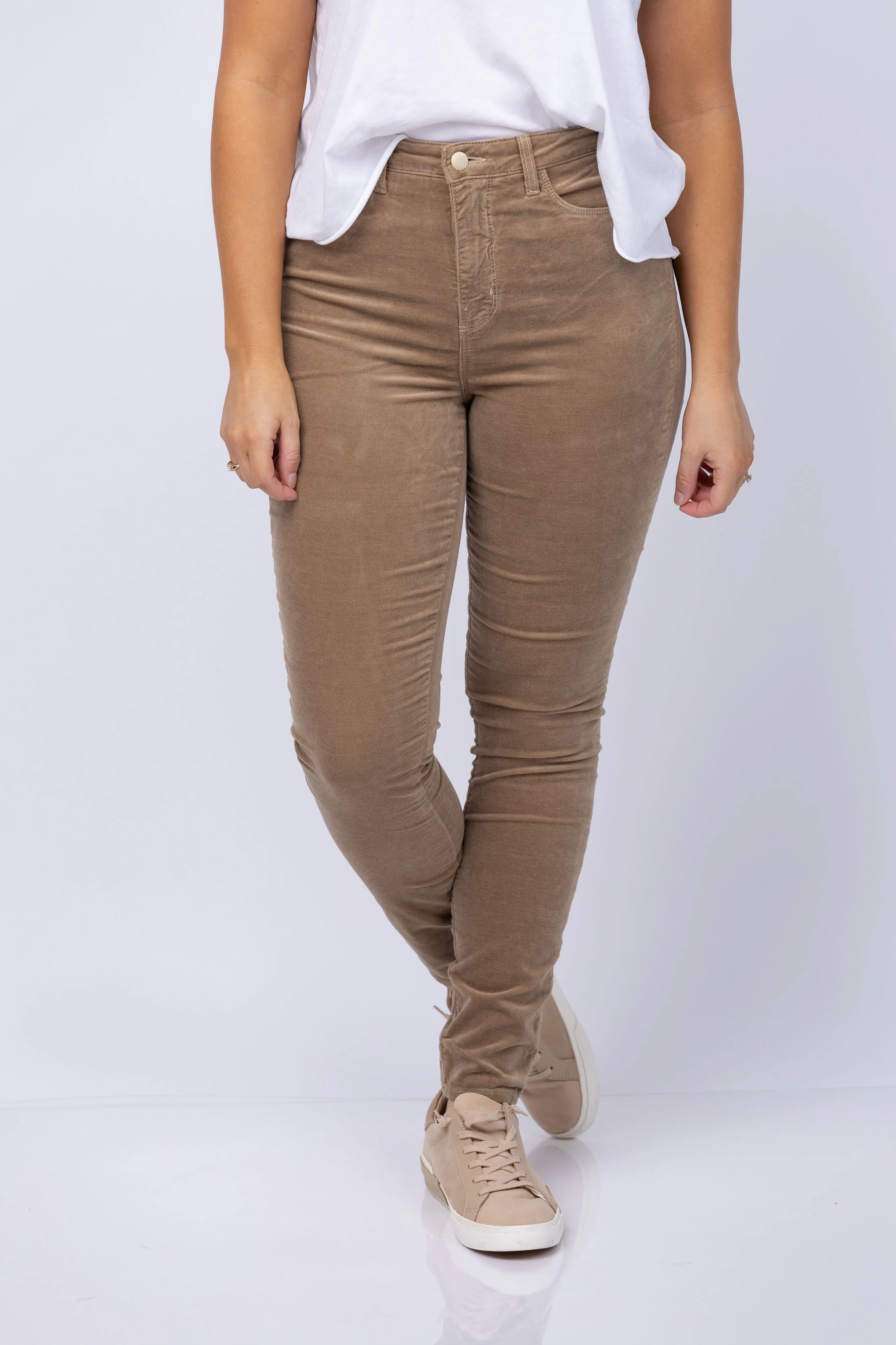 Casual L'AGENCE Monique Ultra High Rise Skinny Jean in Dark Cappuccino Advanced