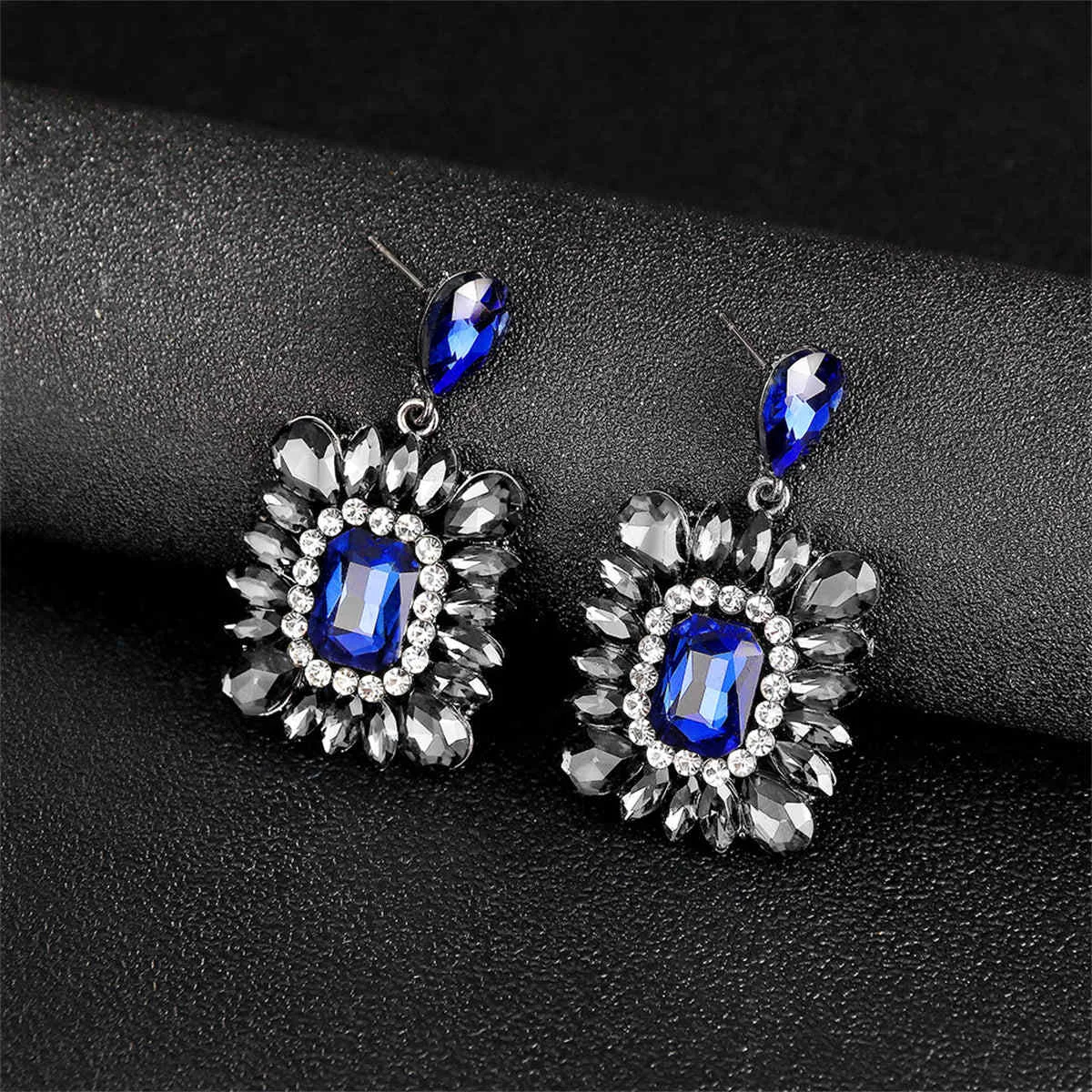 World-Class Blue Cubic Zirconia Rectangle Drop Earrings Artisan