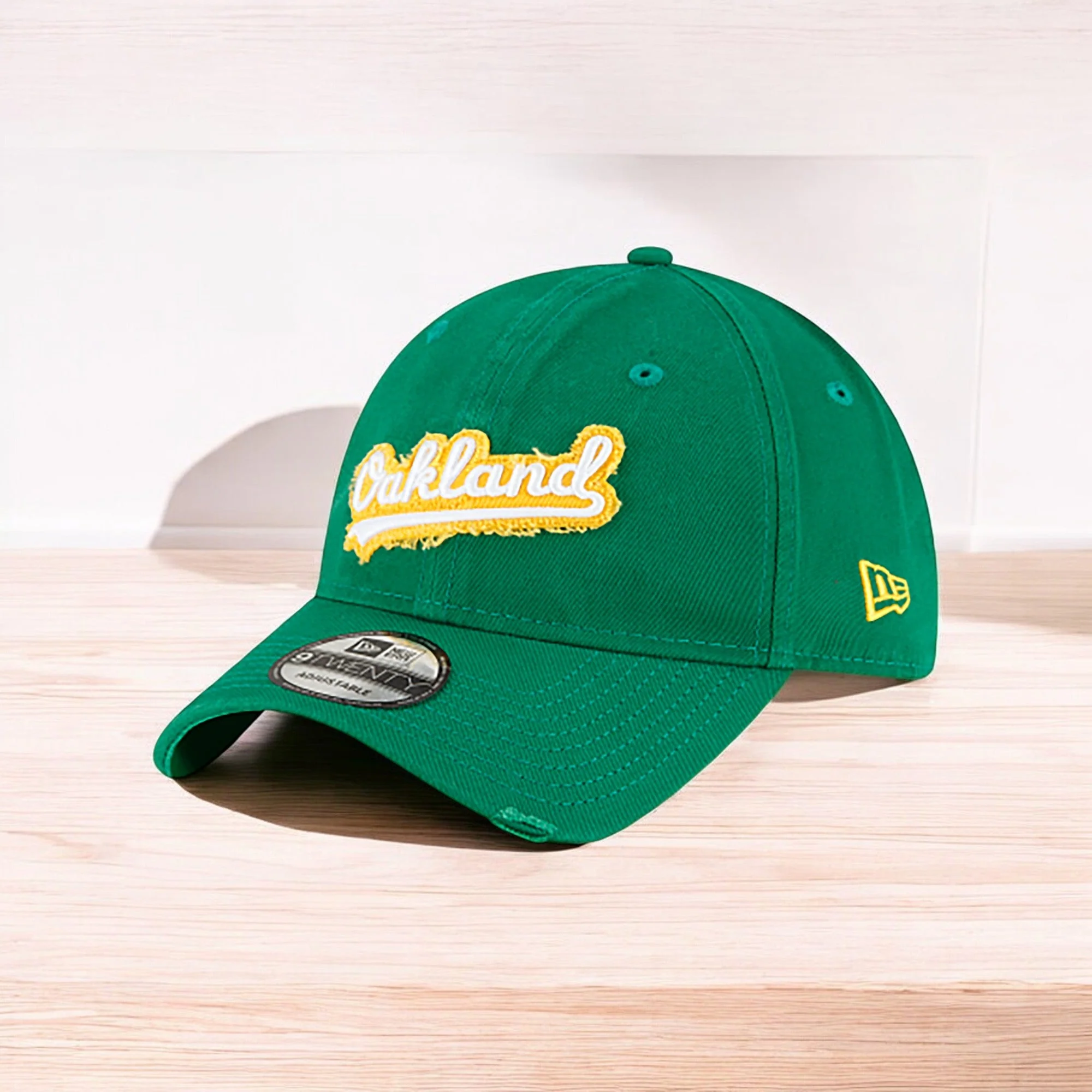 Solid New Era Men's MLB Core Classic Distressed Patch 9Twenty Hats Trendy