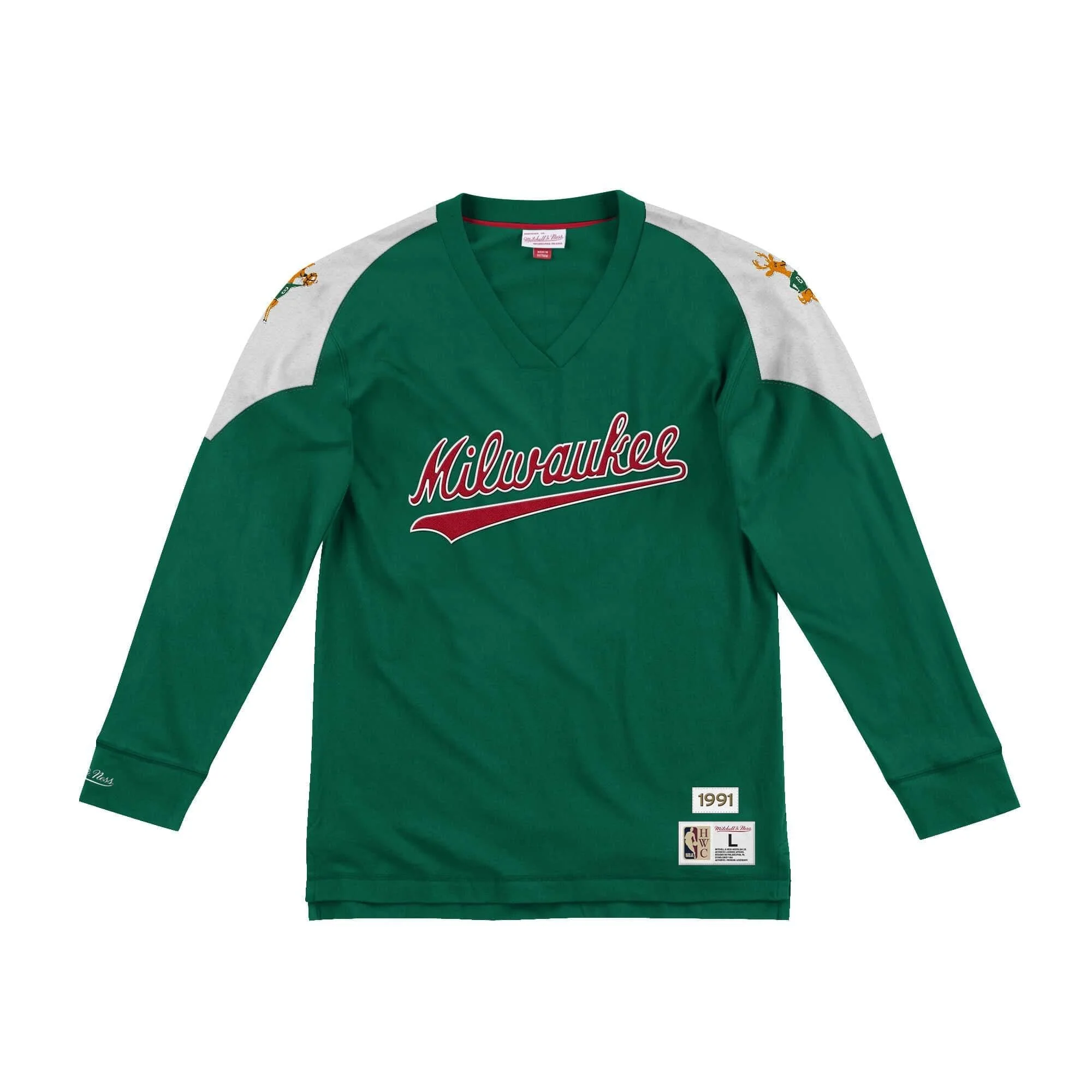 Versatile Mitchell Ness Men's NBA Team Inspired Long Sleeve Bucks Functional