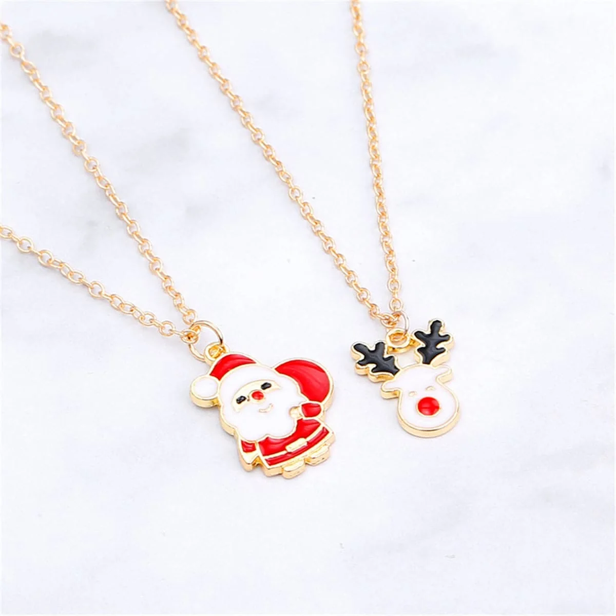 World-Class Red Goldtone Santa Claus Reindeer Pendant Necklace Set Verified