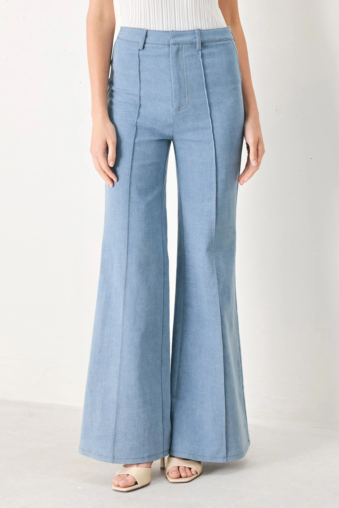 Trendy Luna Flare Woven Pants World-Class