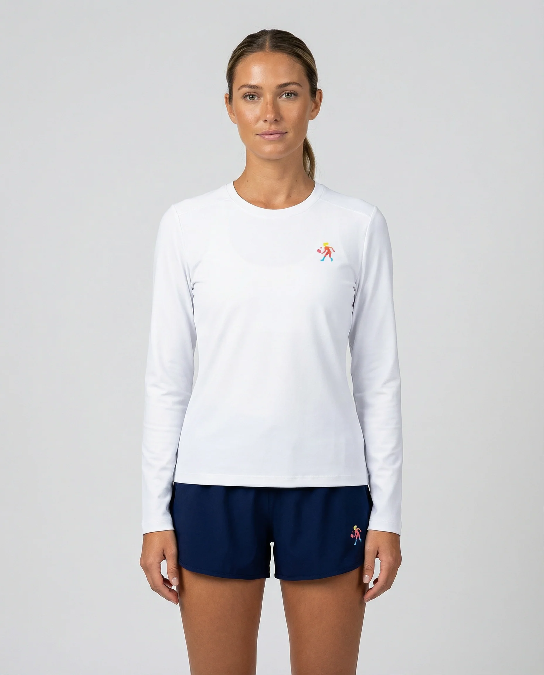 Solid Women's Performance Long Sleeve Crewneck Long-Lasting