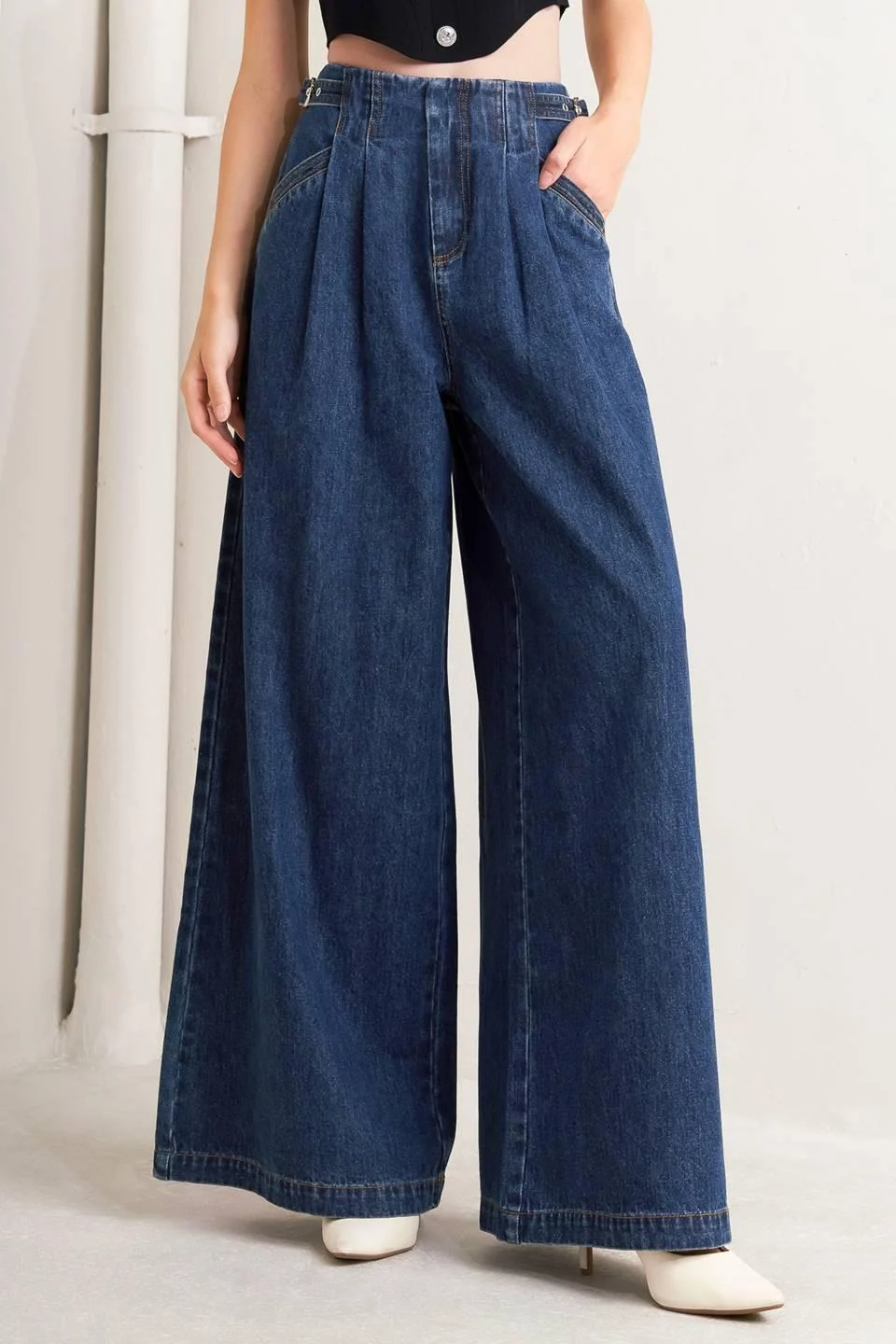 Superior Sharp Femininity Denim Pants Dependable
