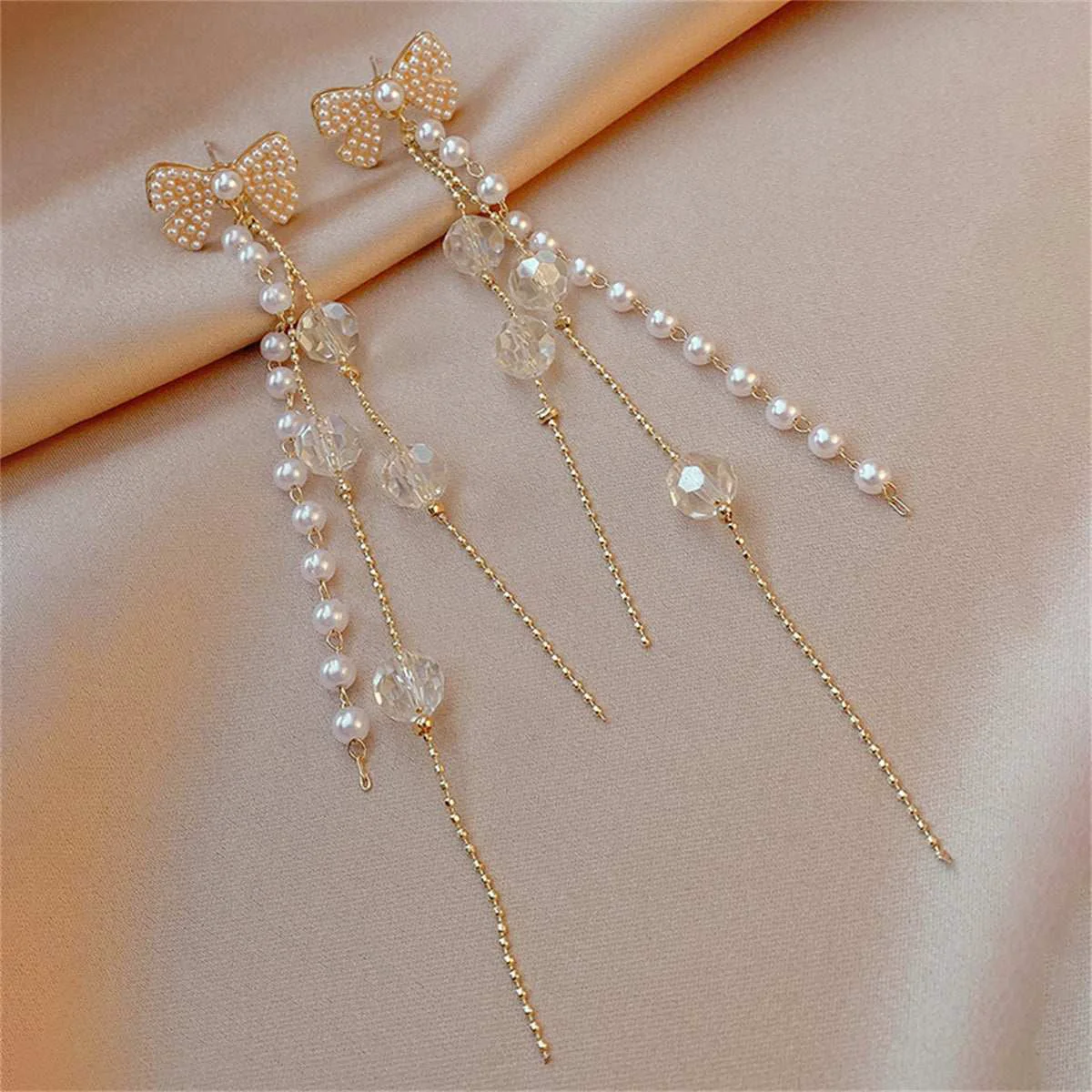 World-Class White Pearl Acrylic Goldtone Bow Bead Tassel Drop Earrings Safe