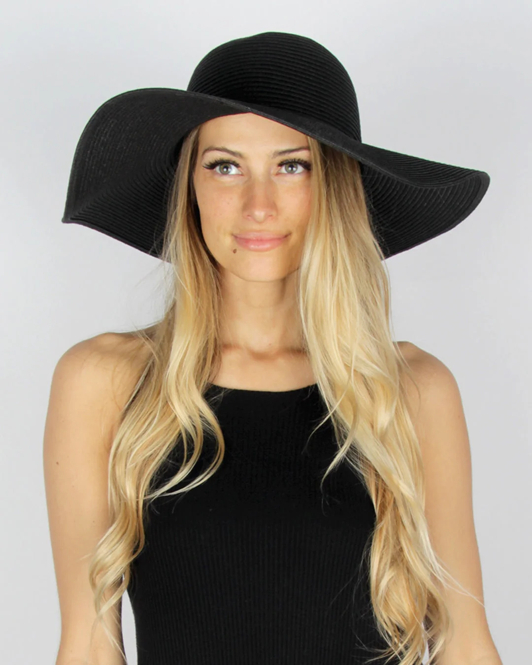 Environmentally Friendly Yacht Party - Straw Hat Proven