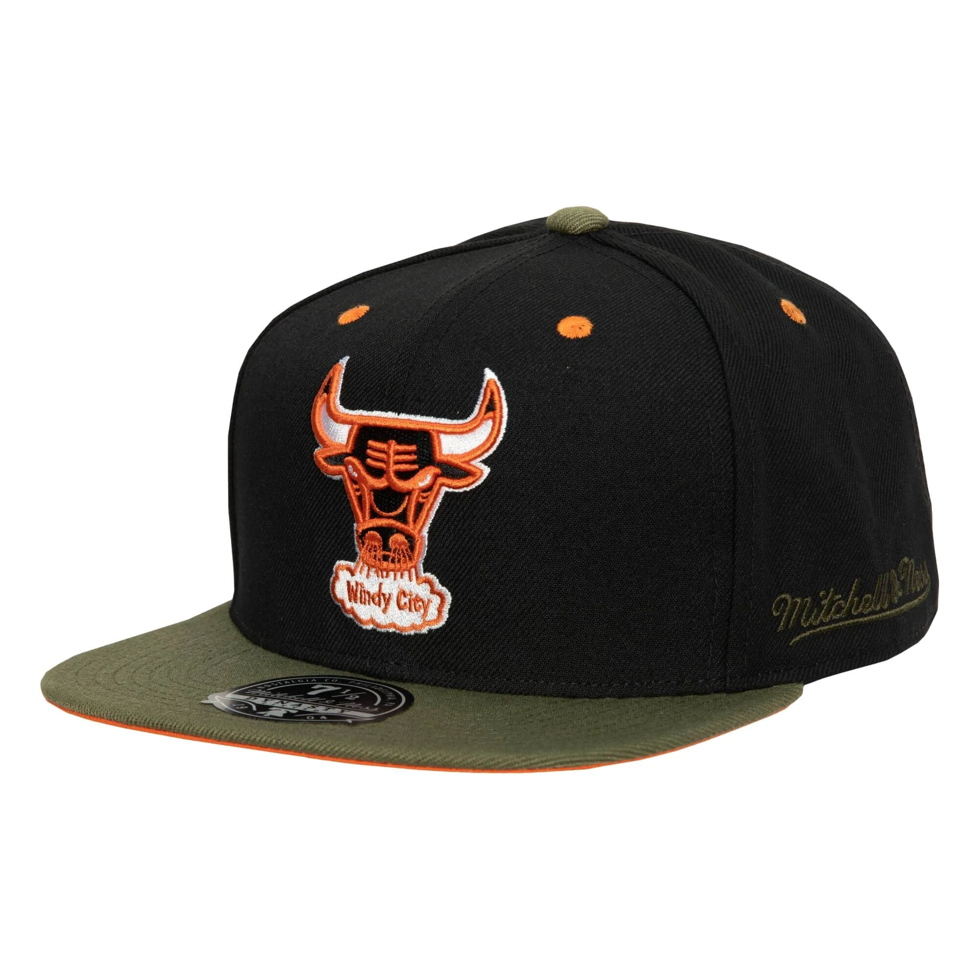 Solid Mitchell Ness Men's NBA Chicago Bulls Take Flight Fitted Fitted Caps Sophisticated