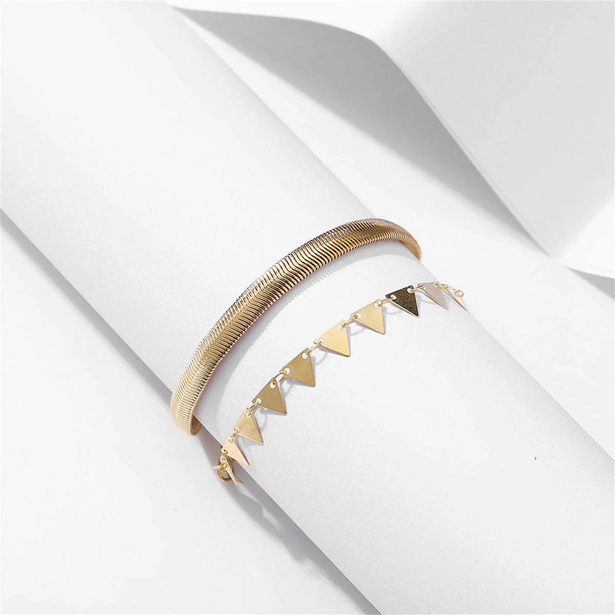 Secure Goldtone Snake Chain Triangle Station Anklet Set Clean