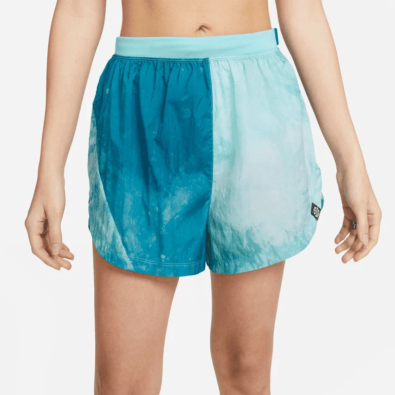 Exceptional Nike Women's Dri-Fit Repel Mid-Rise 3 Brief-Lined Trail Running Shorts W Pockets Shorts Safe