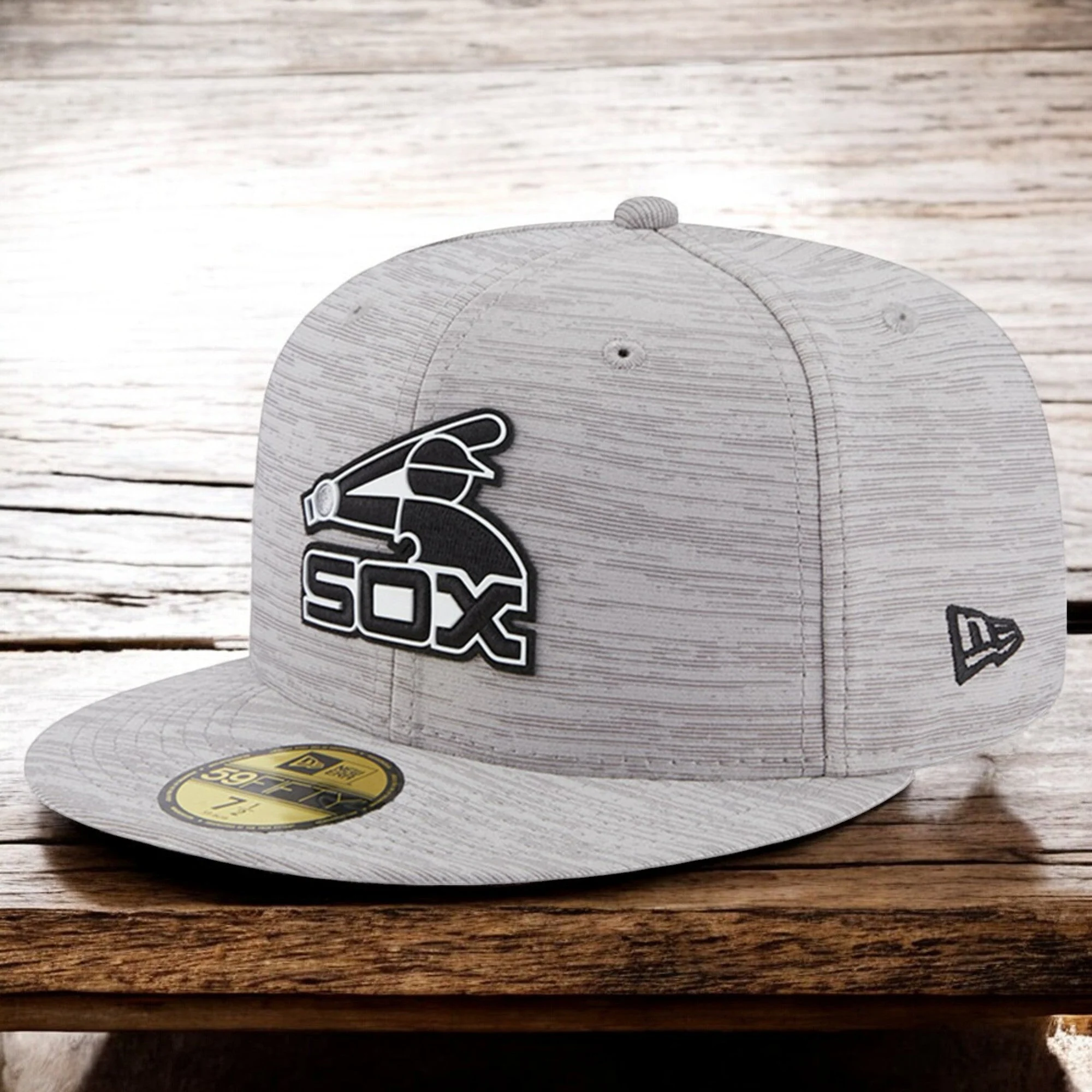 Eco-Friendly New Era Men's MLB Chicago White Sox 5950 Clubhouse 2023 Fitted Gray Premium Material