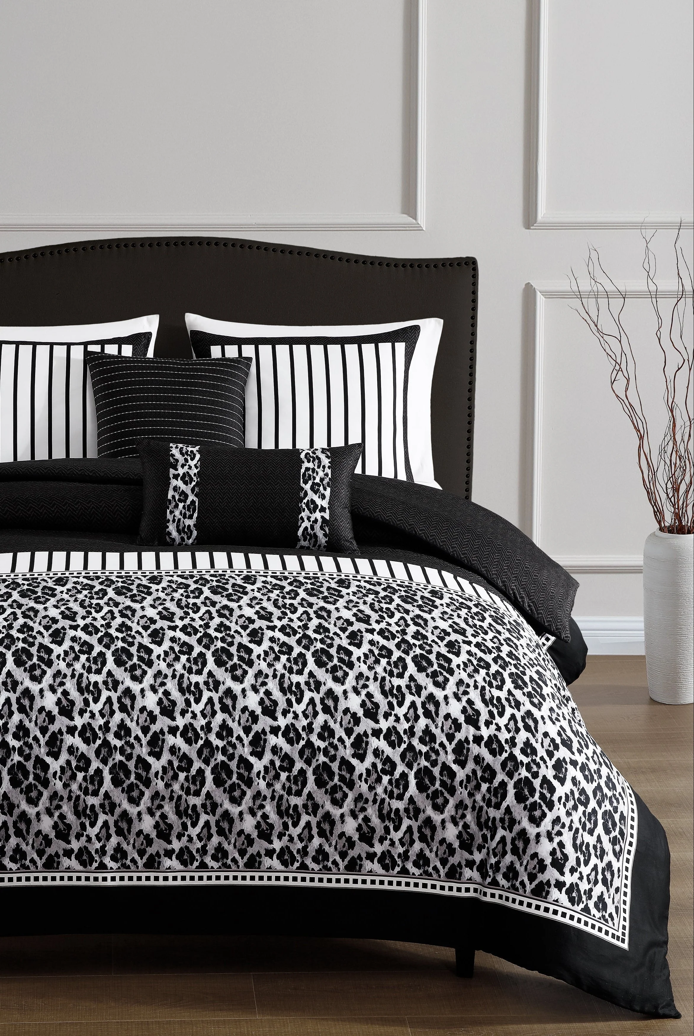 Specialty Bebejan Jaguar 5 Piece Reversible Comforter Set Premium