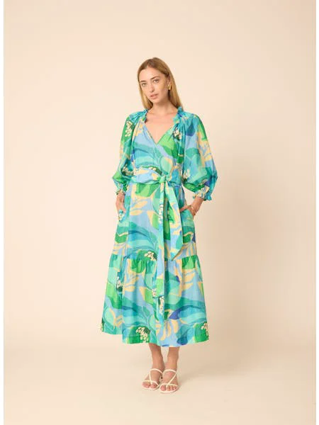 Dependable GILNER FARRAR Waverly Dress in Maldives Print Solid