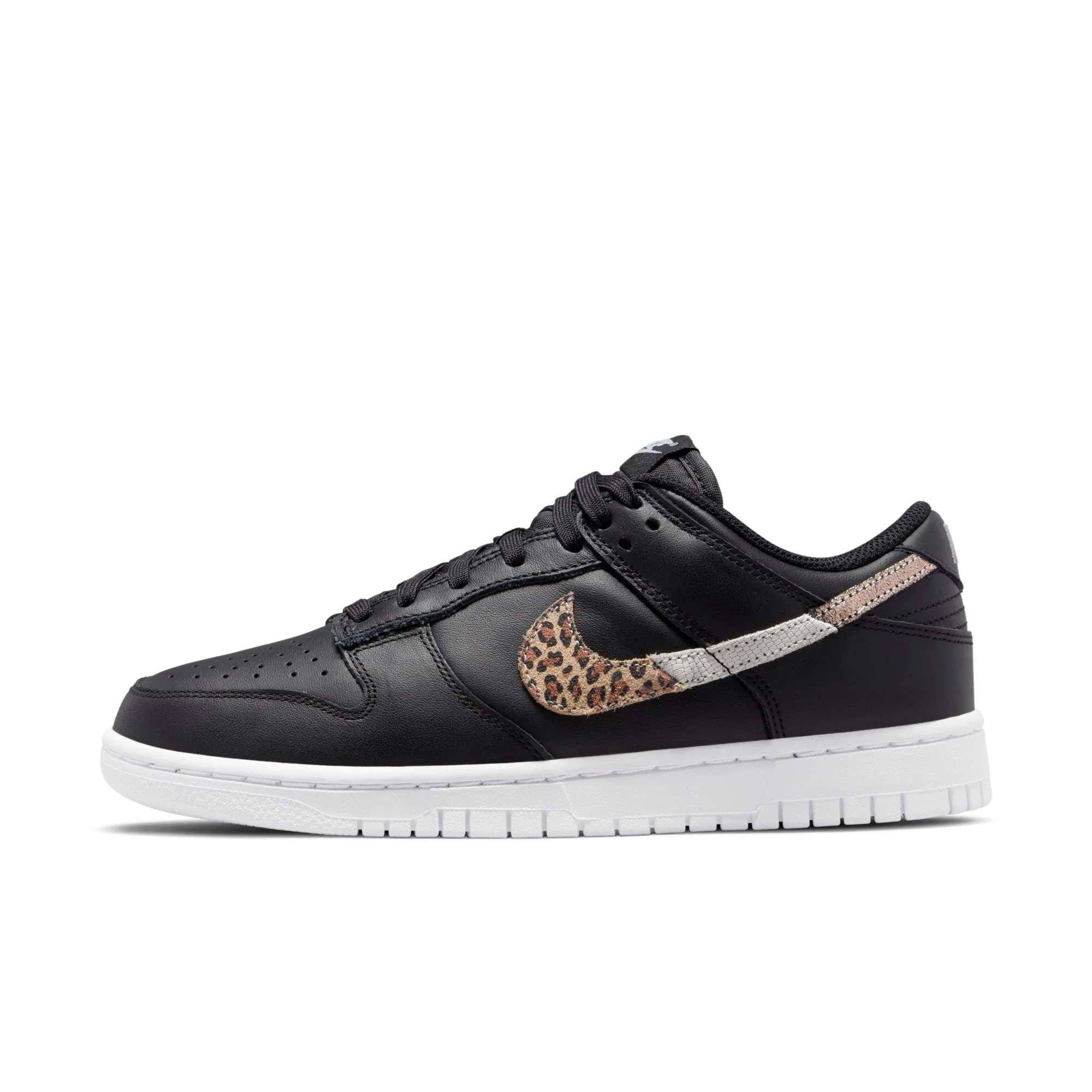Clean Nike Women's Dunk Low Se 'Primal Black' W Sneakers Fine