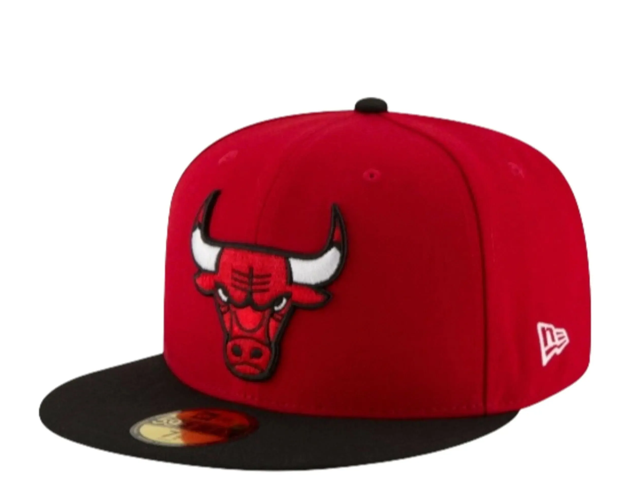 World-Class New Era 59Fifty Men Chicago Bulls 2-Tone Fitted Hat Red Black Minimalist