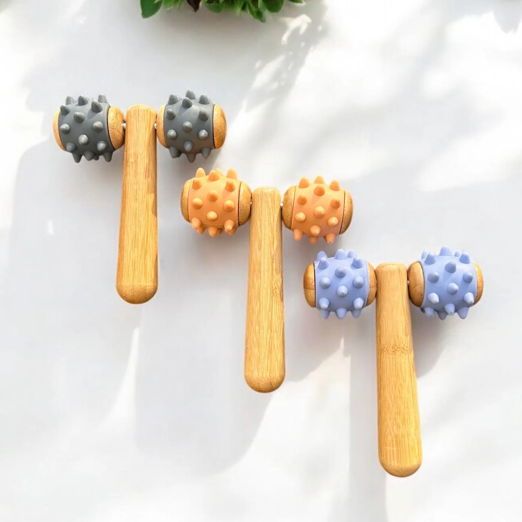 Breathable Bamboo Body Massage Tool with Silicone Rolling Head Professional