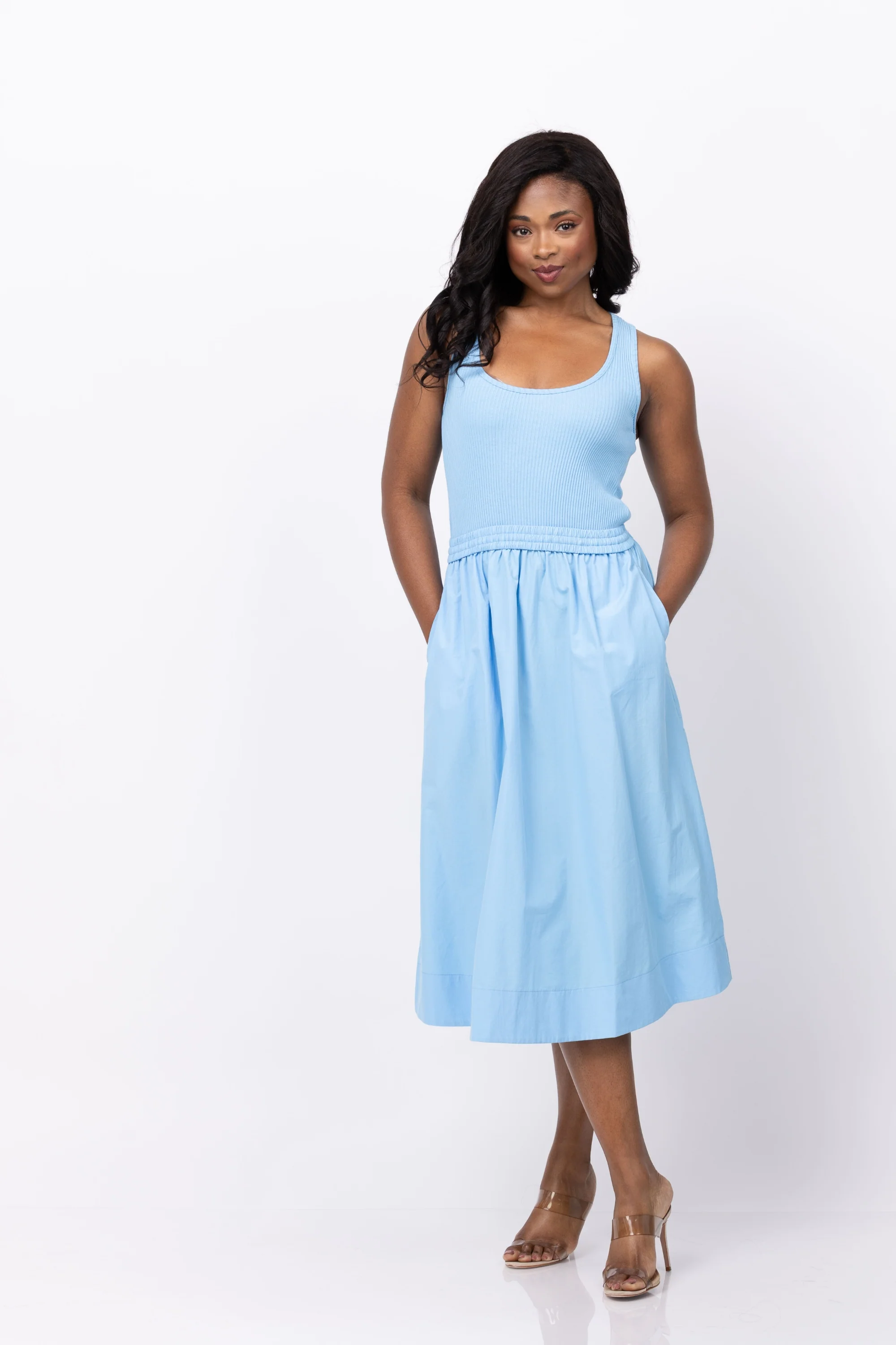 World-Class Nation Ltd Sadelle Clean Combo Midi in Day Dream Versatile