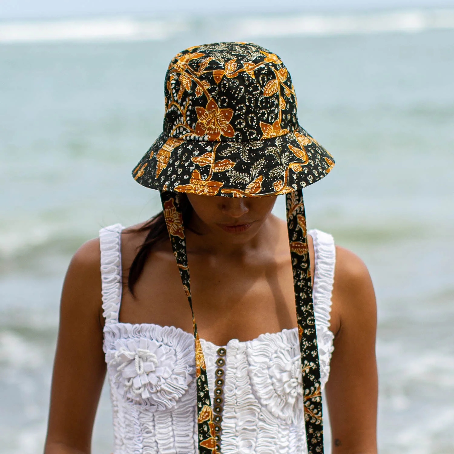 Detailed JASMINE Chinoiserie Batik Hat In Brown and Black Natural