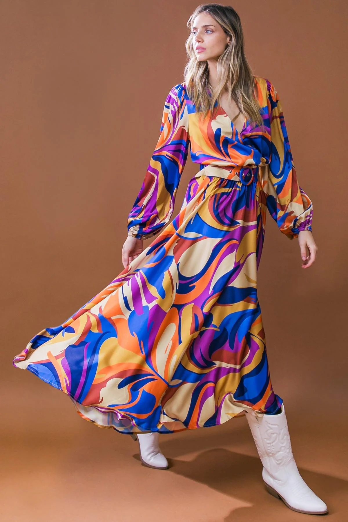 Contemporary Bold Adventures Woven Satin Midi Dress Excellent