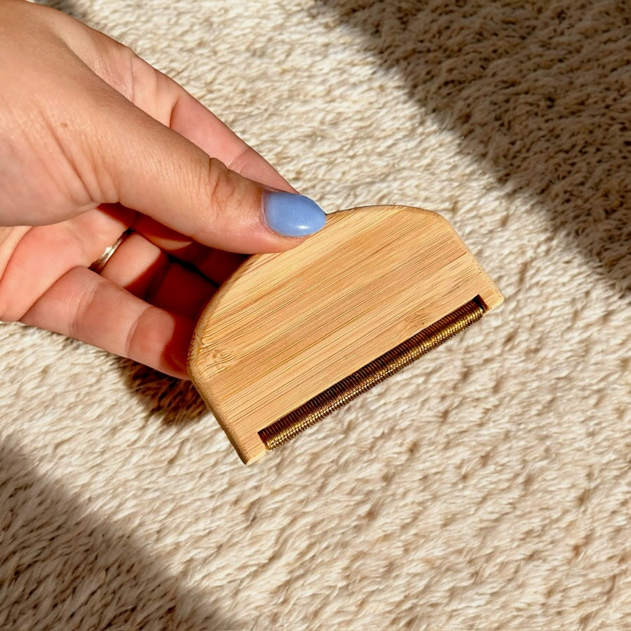 Carefully Designed Bamboo Lint Remover Travel Size Elegant