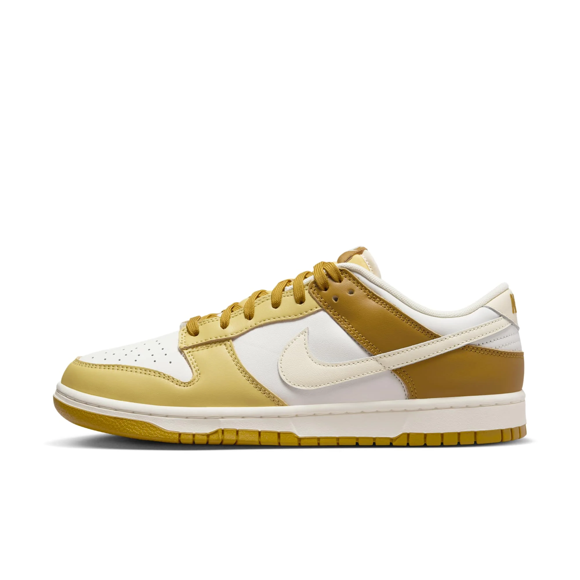Traditional Nike Men's Dunk Low Retro Sneakers Luxury