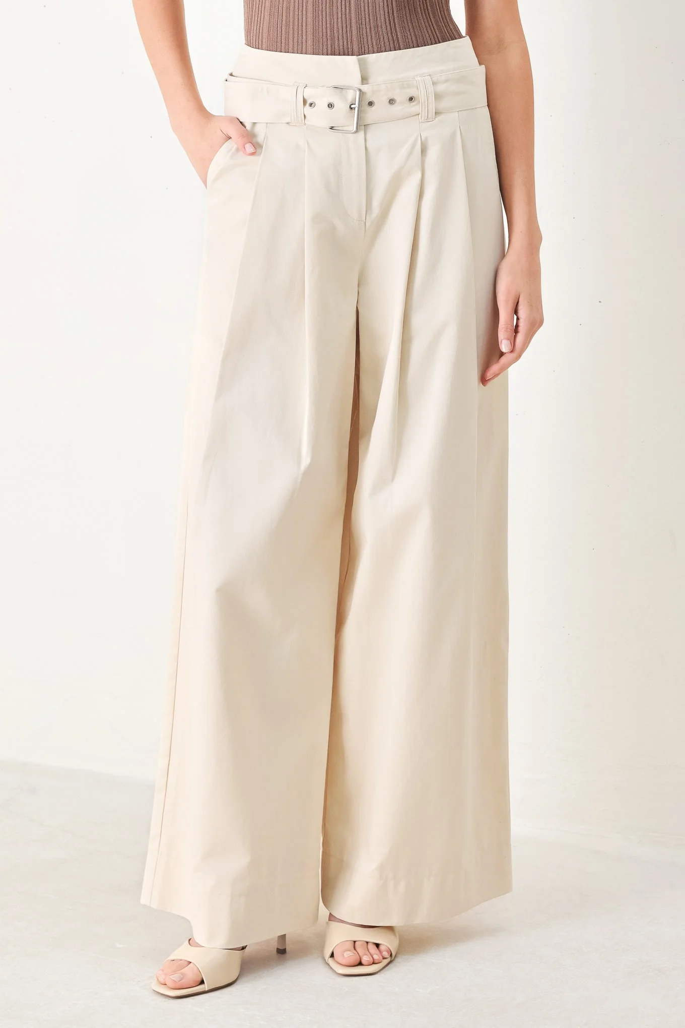 Trusted Vela Wide Woven Pants Elegant