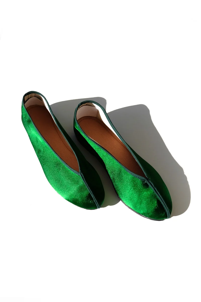 Convenient theater shoes - solid green Modern