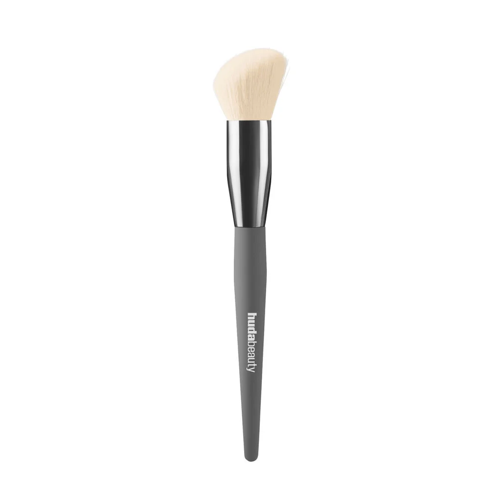 Green HUDA BEAUTY DIFFUSING CHEEK BRUSH Excellent