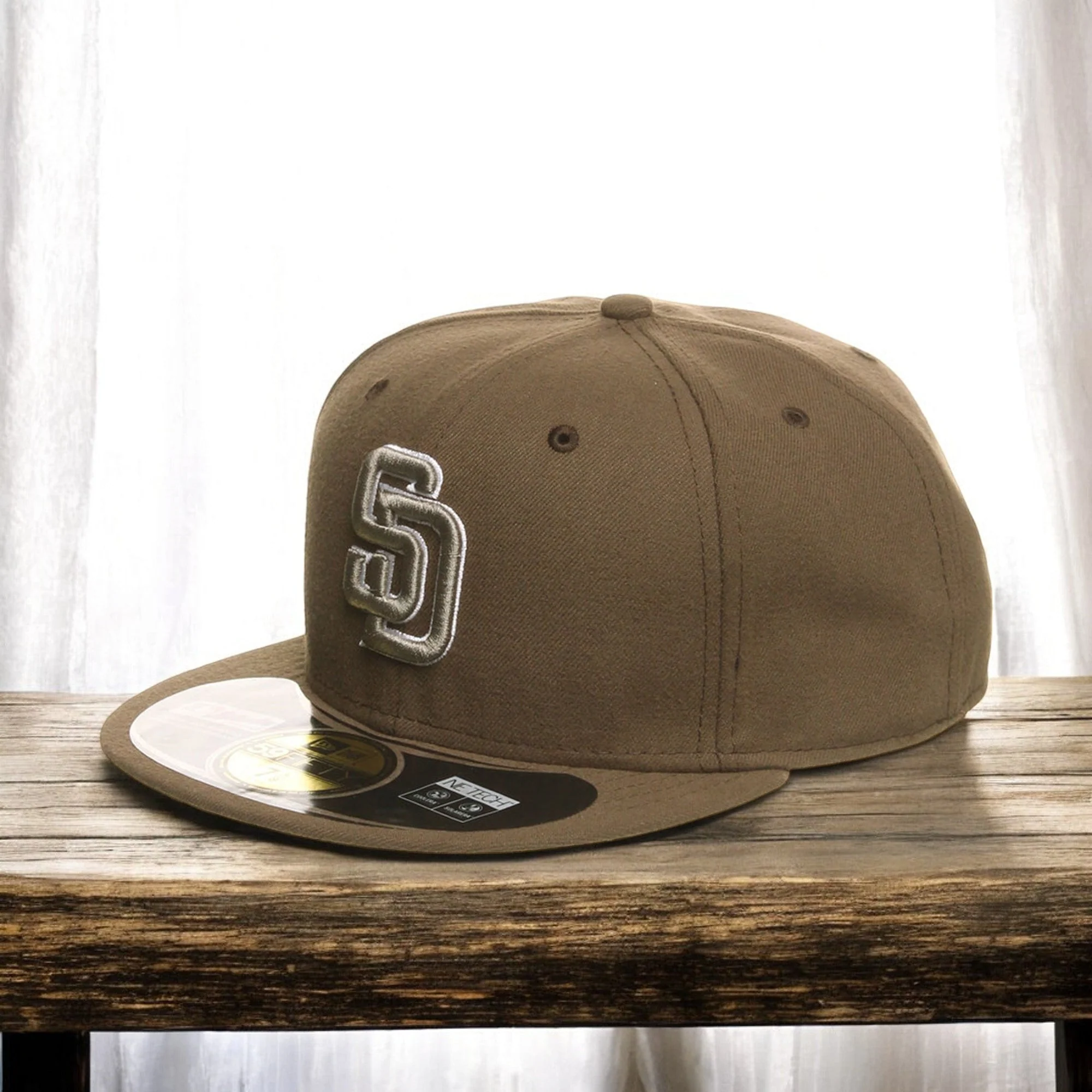 Fine Crafted New Era Men's MLB 59Fifty Fitted Padres Traditional