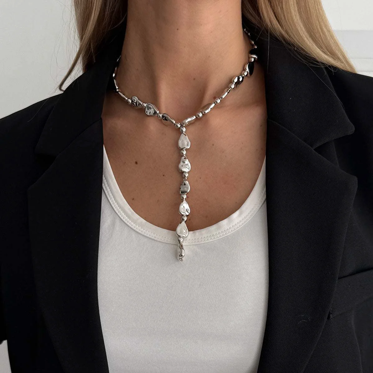 Specialty Silvertone Hammered Drop Y-Necklace Consistent