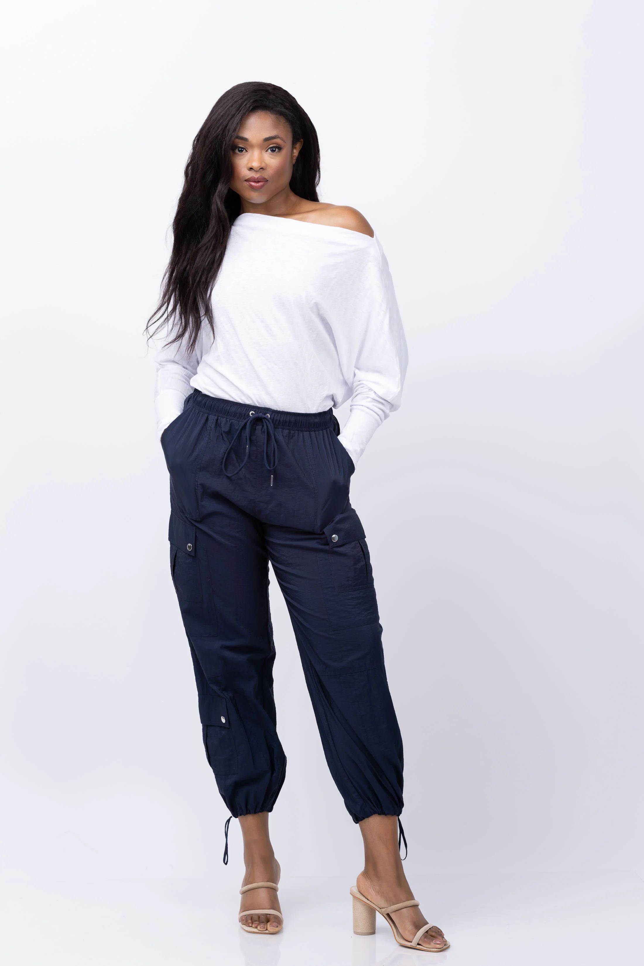 Sustainable Cinq à Sept Nitsan Pant in Navy High-End