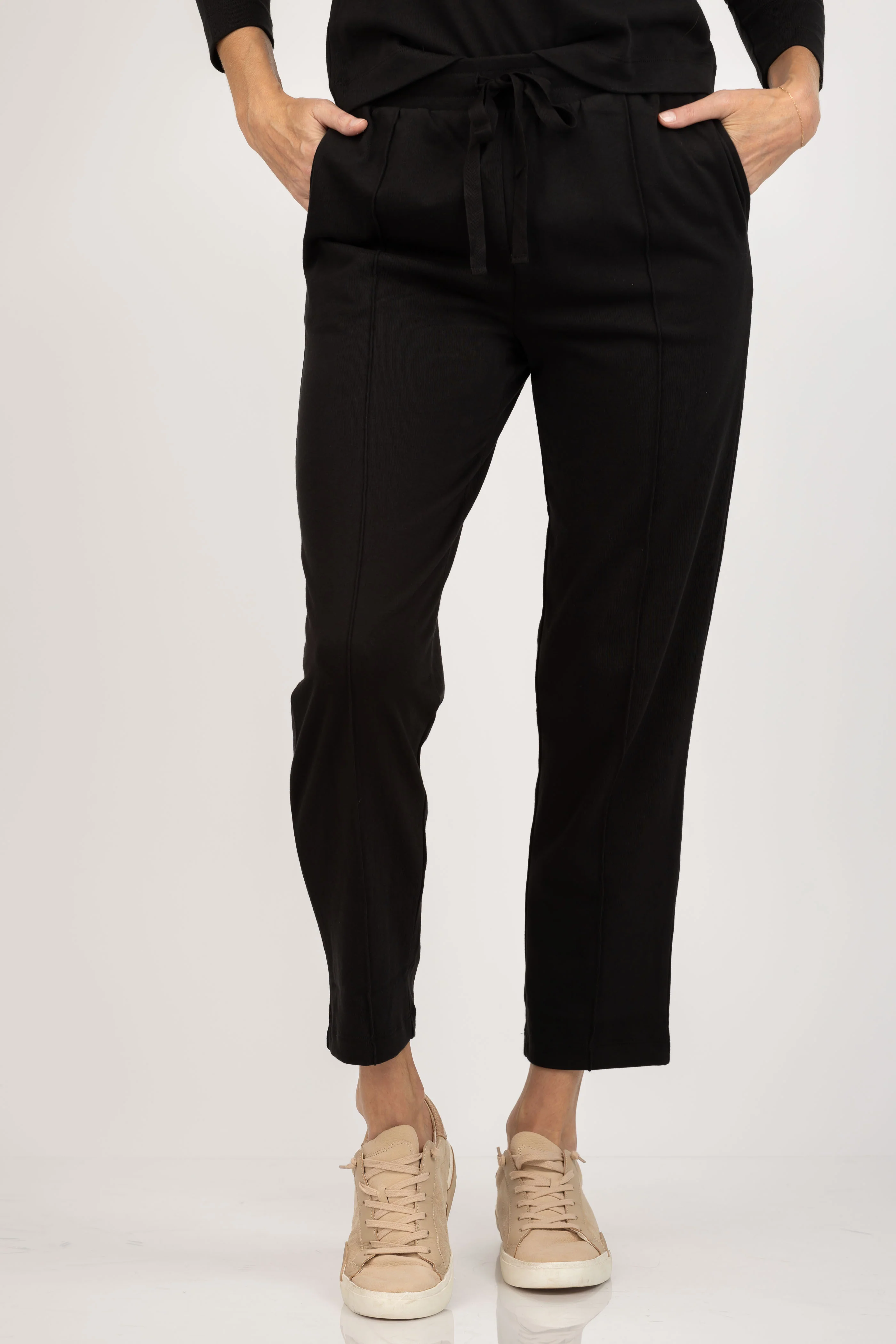 Artisan Lilla P. Front Seam Pant in Black Certified