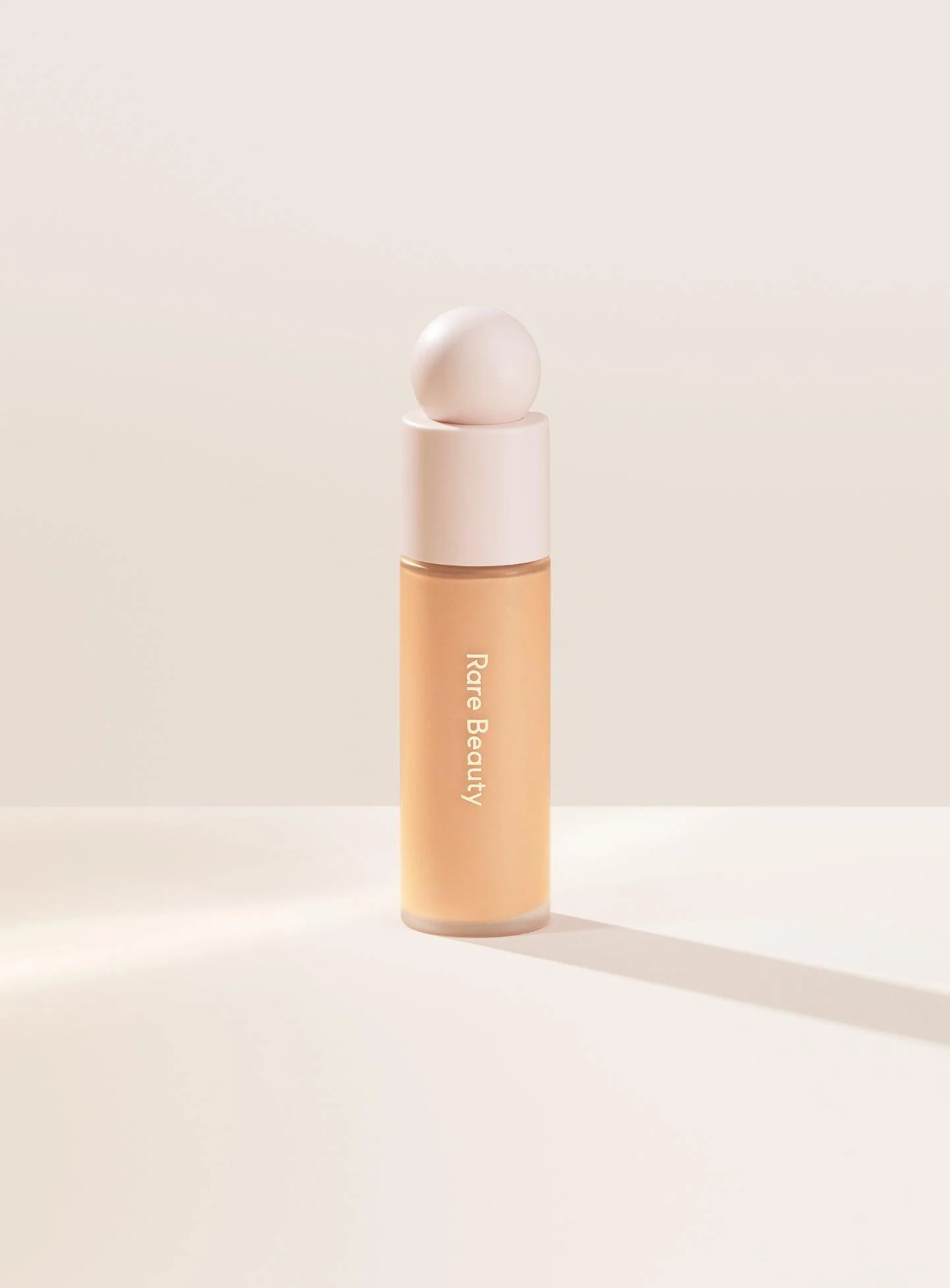 Trusted Rare Beauty Liquid Touch Weightless Foundation 200C Consistent