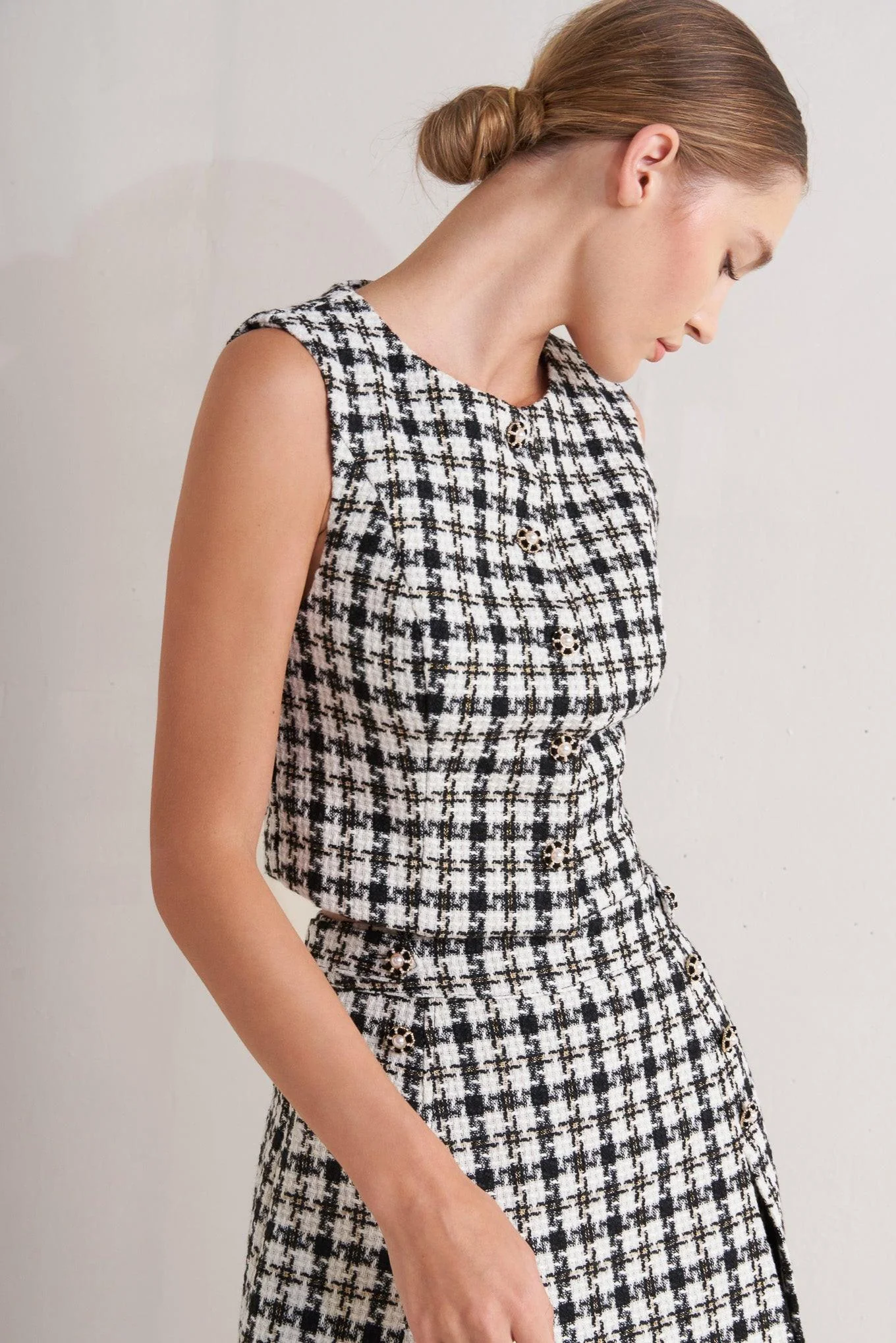 Secure Mona Check Tweed Vest High-Grade