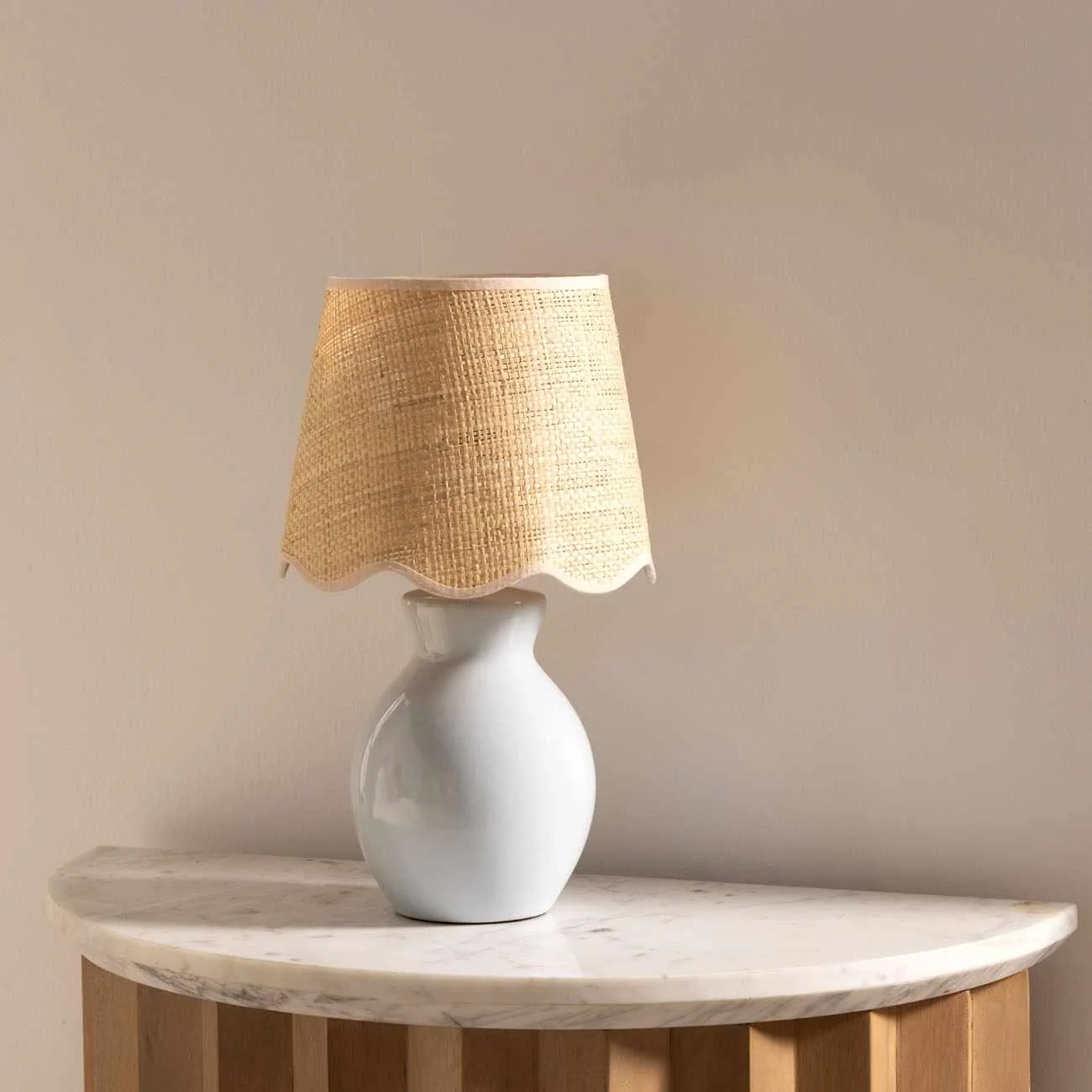 Traditional Salgareda Grey Ceramic Table Lamp Detailed