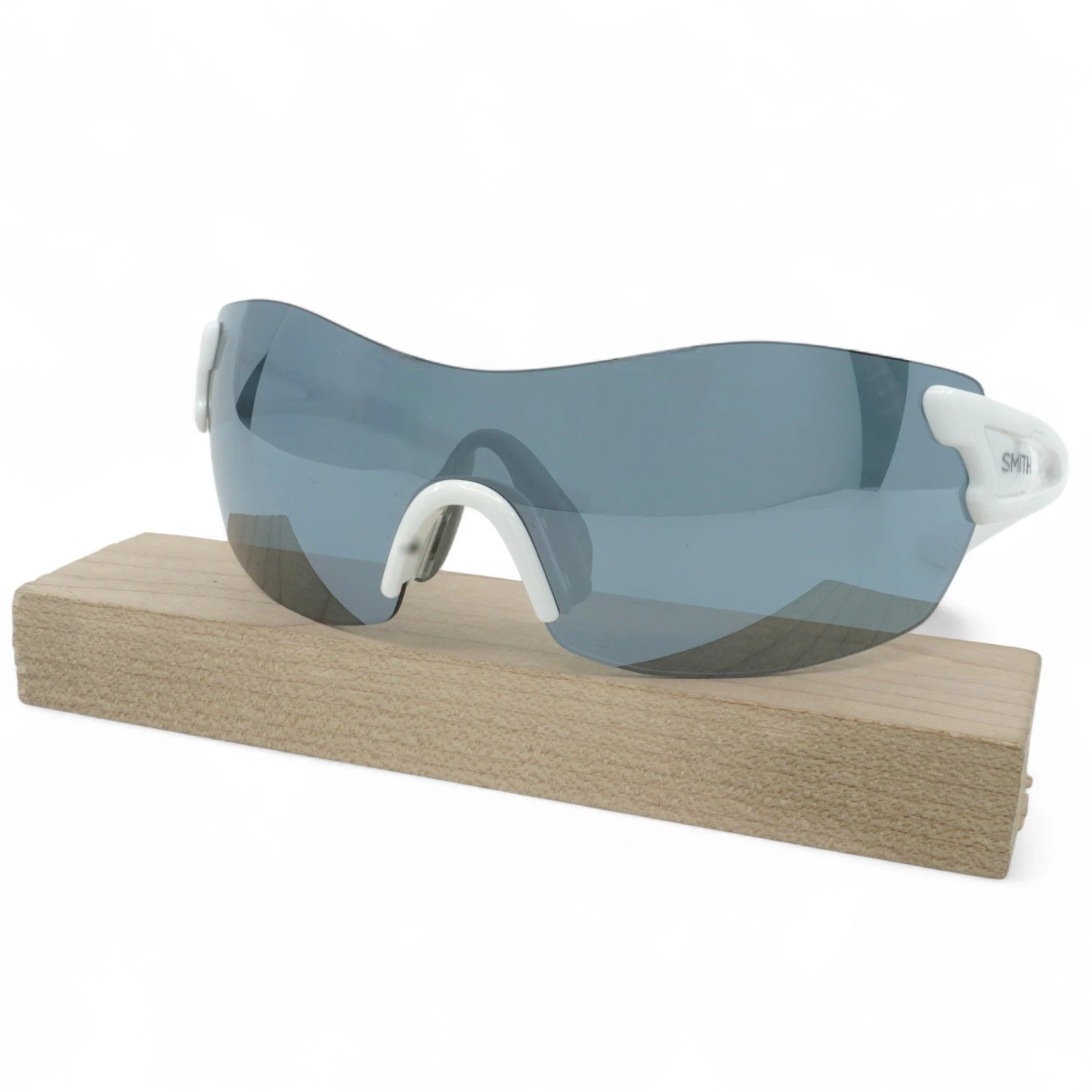 Durable Smith Men's Optics Pivlock Asana Sunglasses Fast