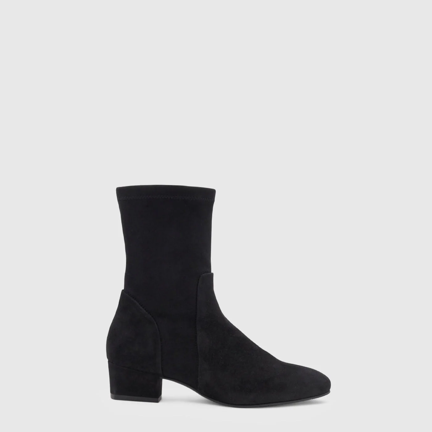 Classic Aquatalia Stassi Boots in Black Suede Healthy