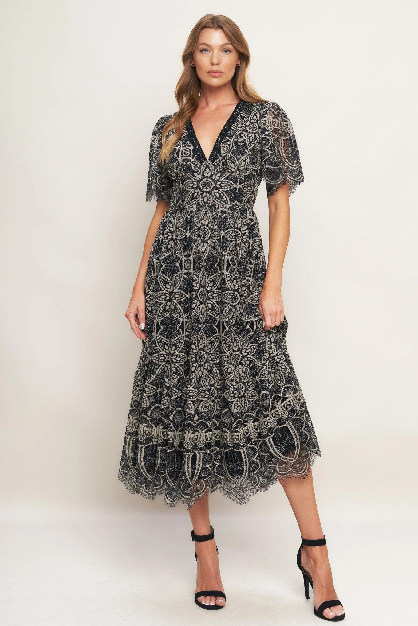 Detailed Gothic Bloom Woven Lace Midi Dress Clean