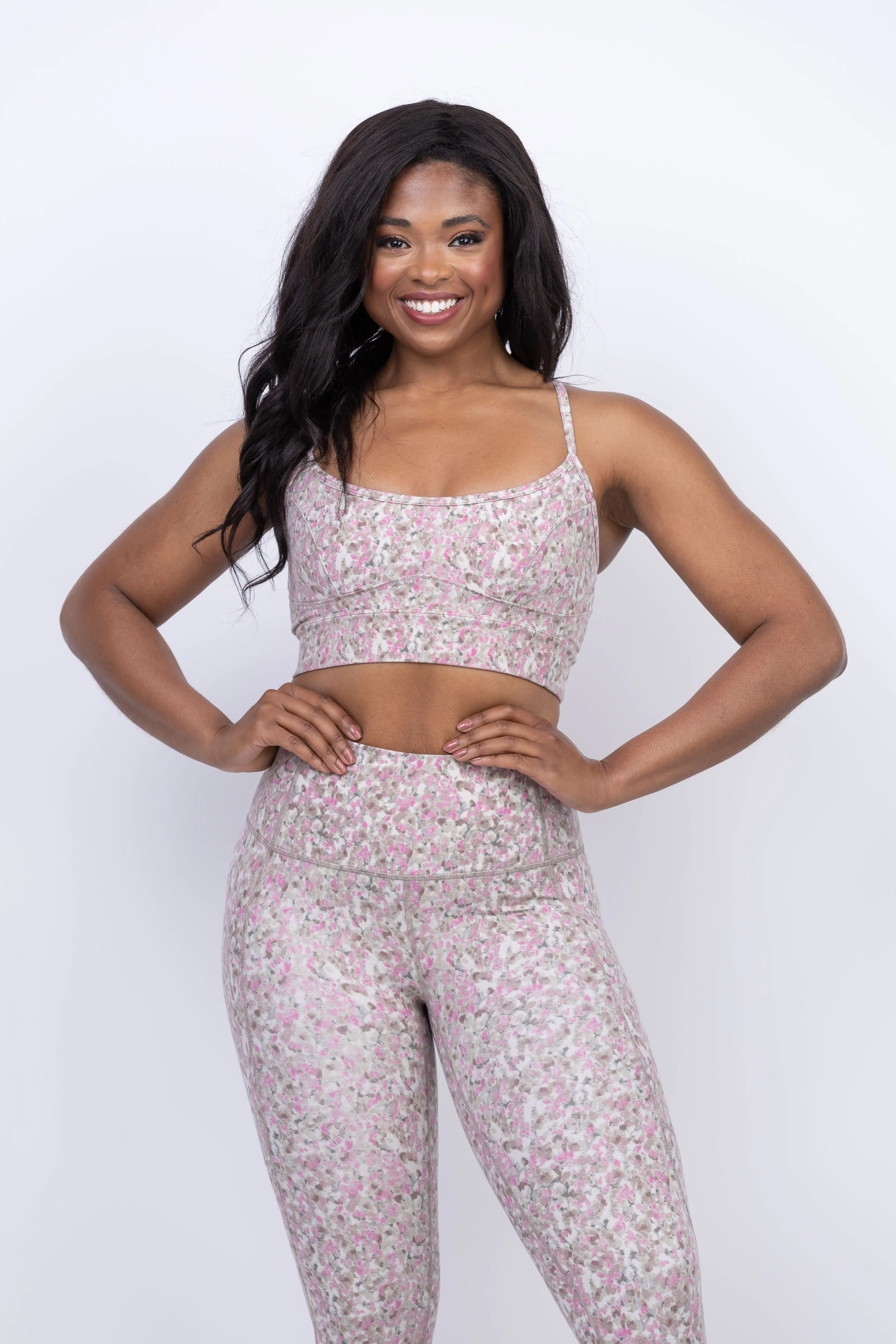 Specialty Varley Move Irena Bra in Rose Watercolour Floral Fine Crafted
