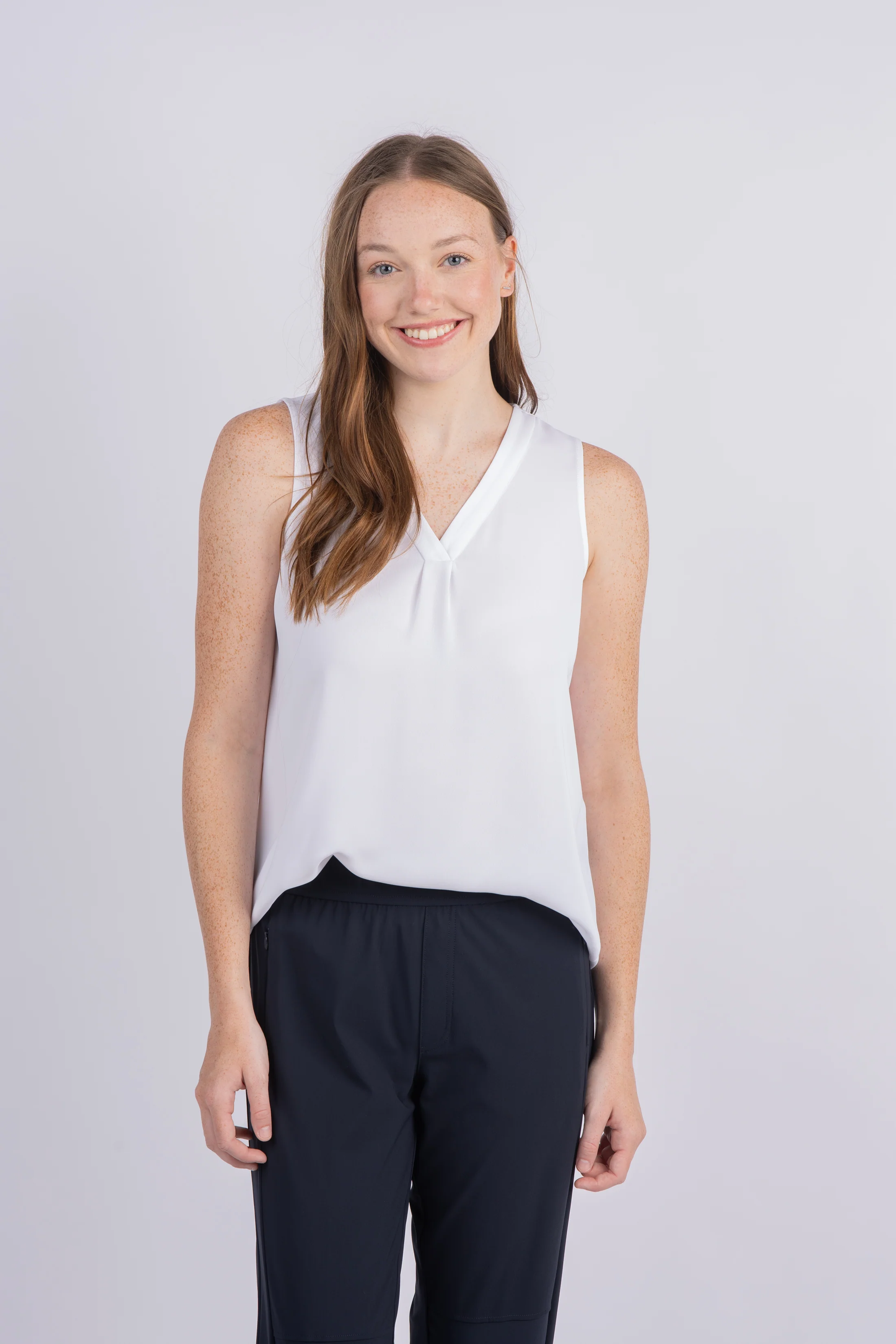 Traditional Nic Zoe Everyday Tank In Paper White Casual
