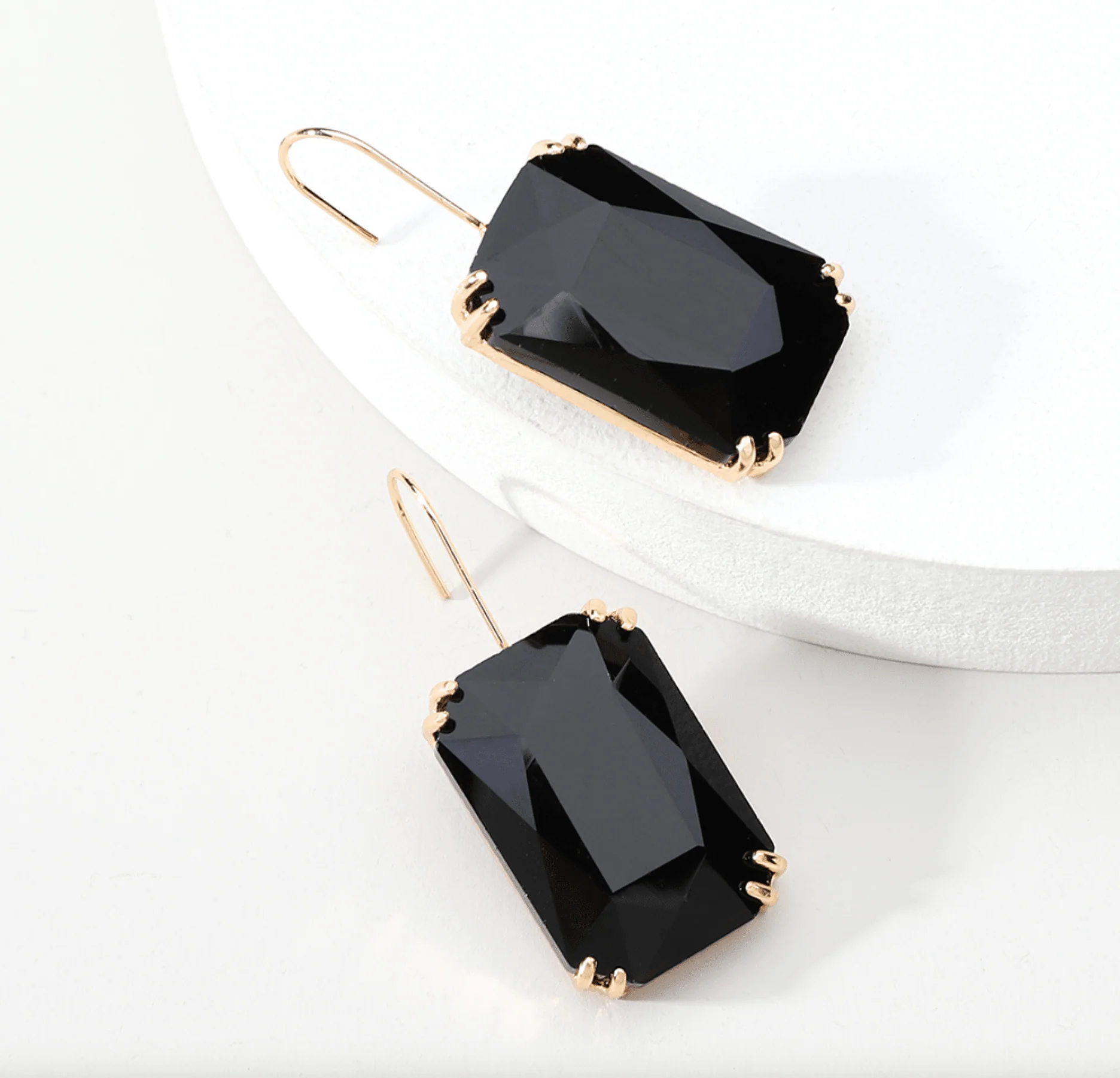 World-Class Goldtone Violet Transparent Rectangle Earrings Optimized