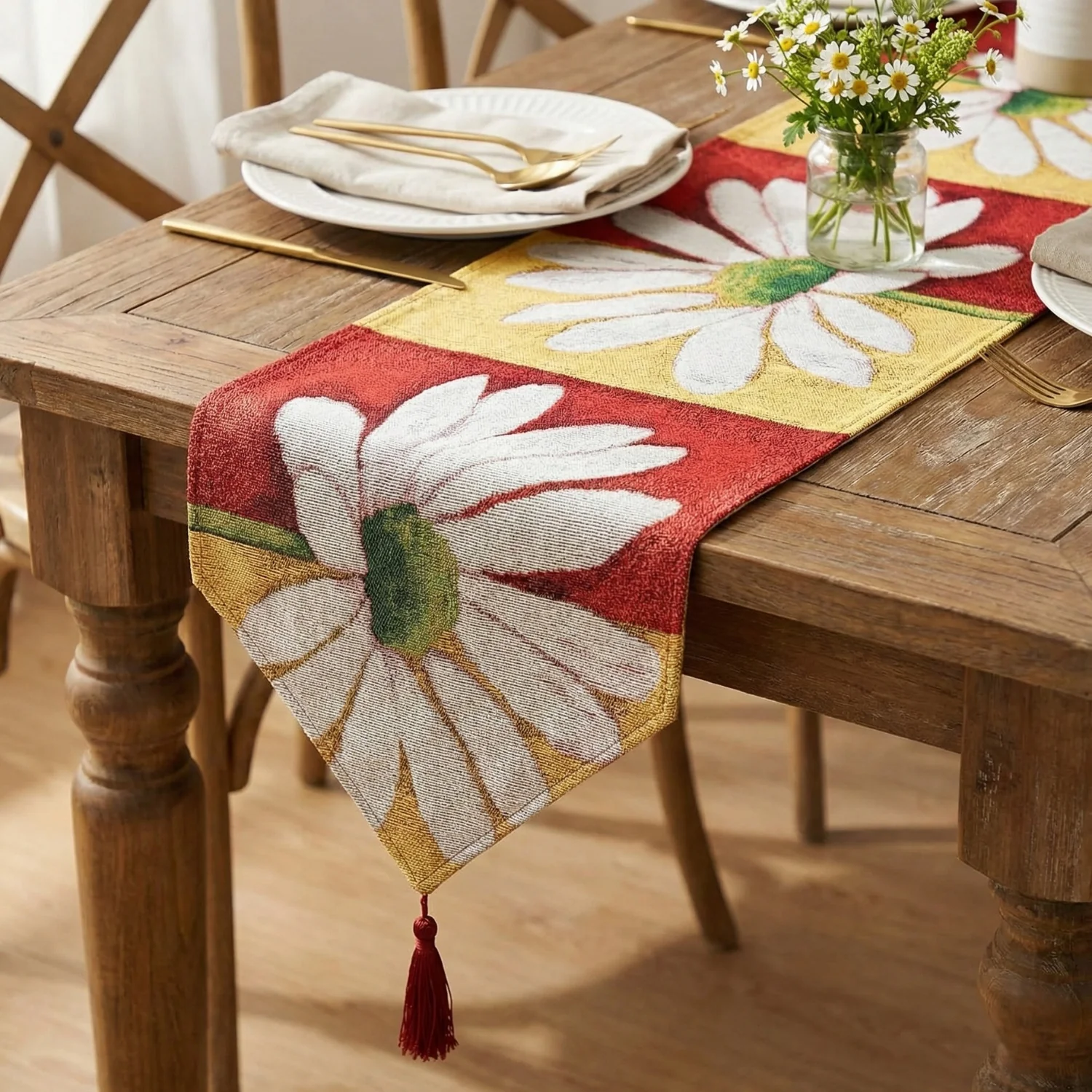 Classic Tache Loves Me Not Daisy Tapestry Table Runner 9046 Recyclable
